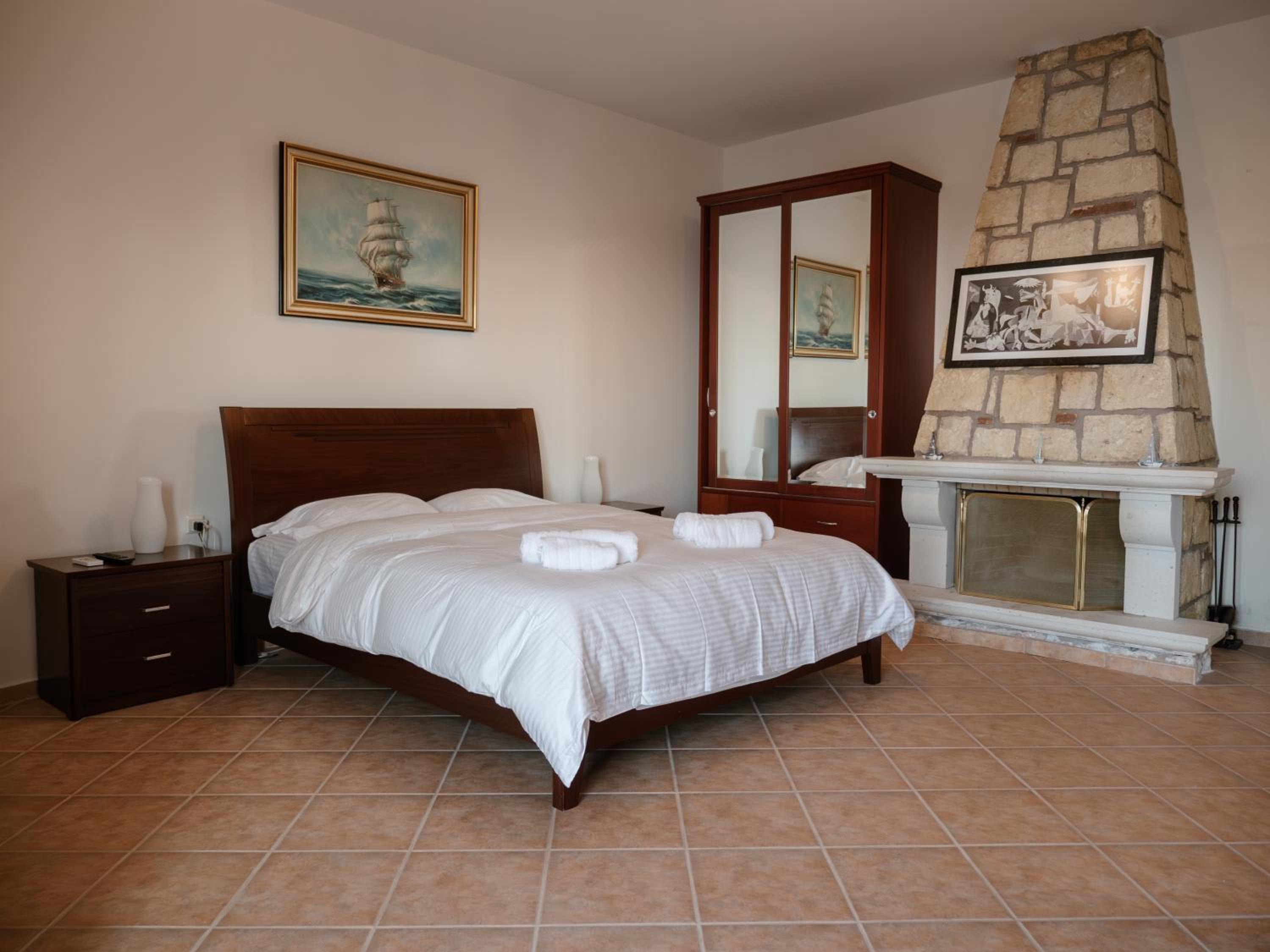 Villa Galinos