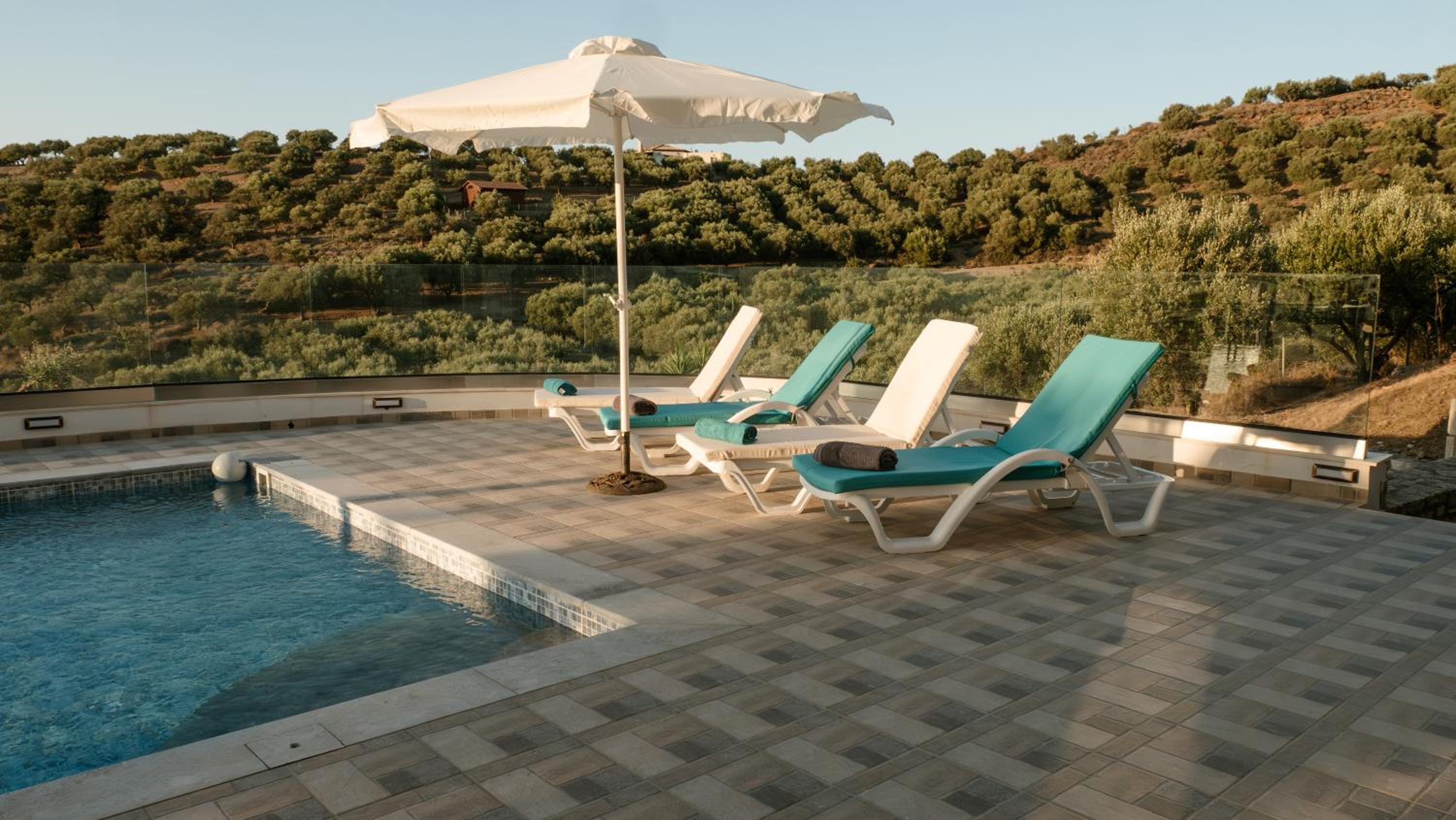 Villa Galinos
