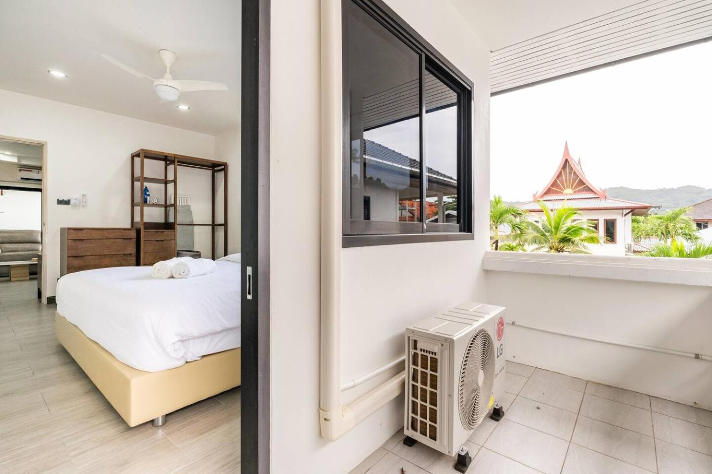 Kamala Fantasy 5 Bedroom Modern Private Pool Villa