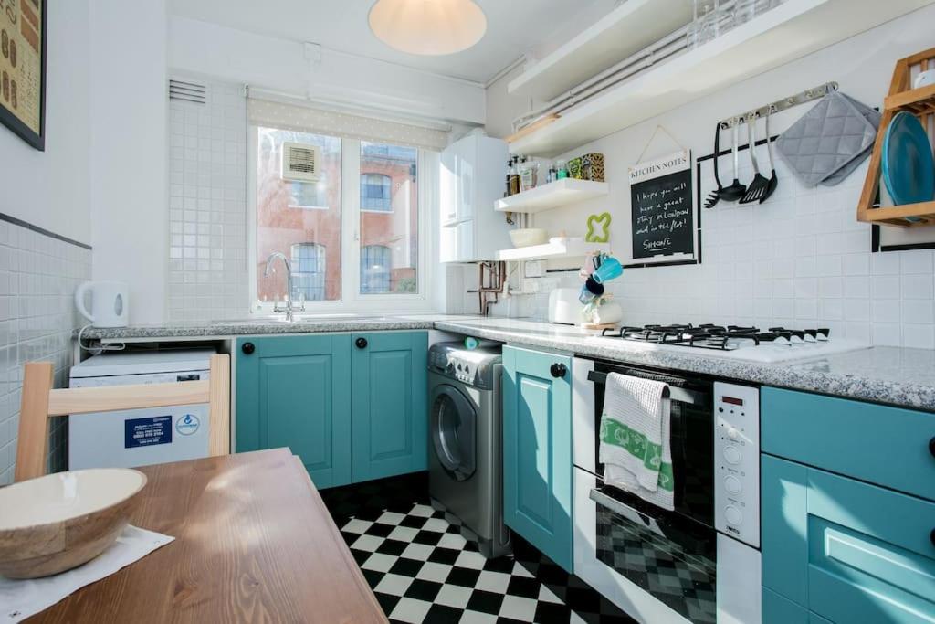 Lovely 1 Bedroom Apartment w/ Balcony in Dalston