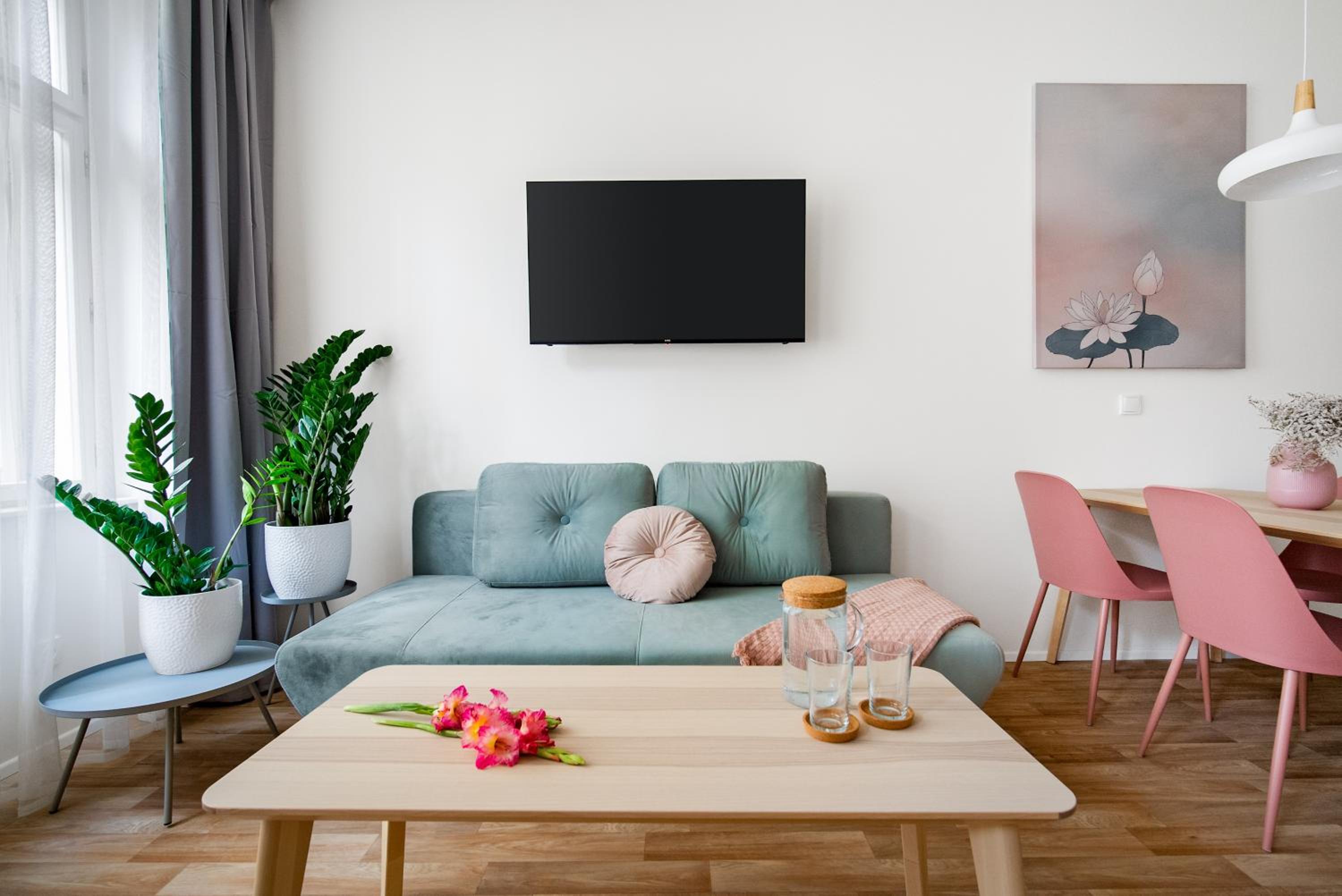 Enjoy Downtown Boutique Apartments #13 by goodnite cz