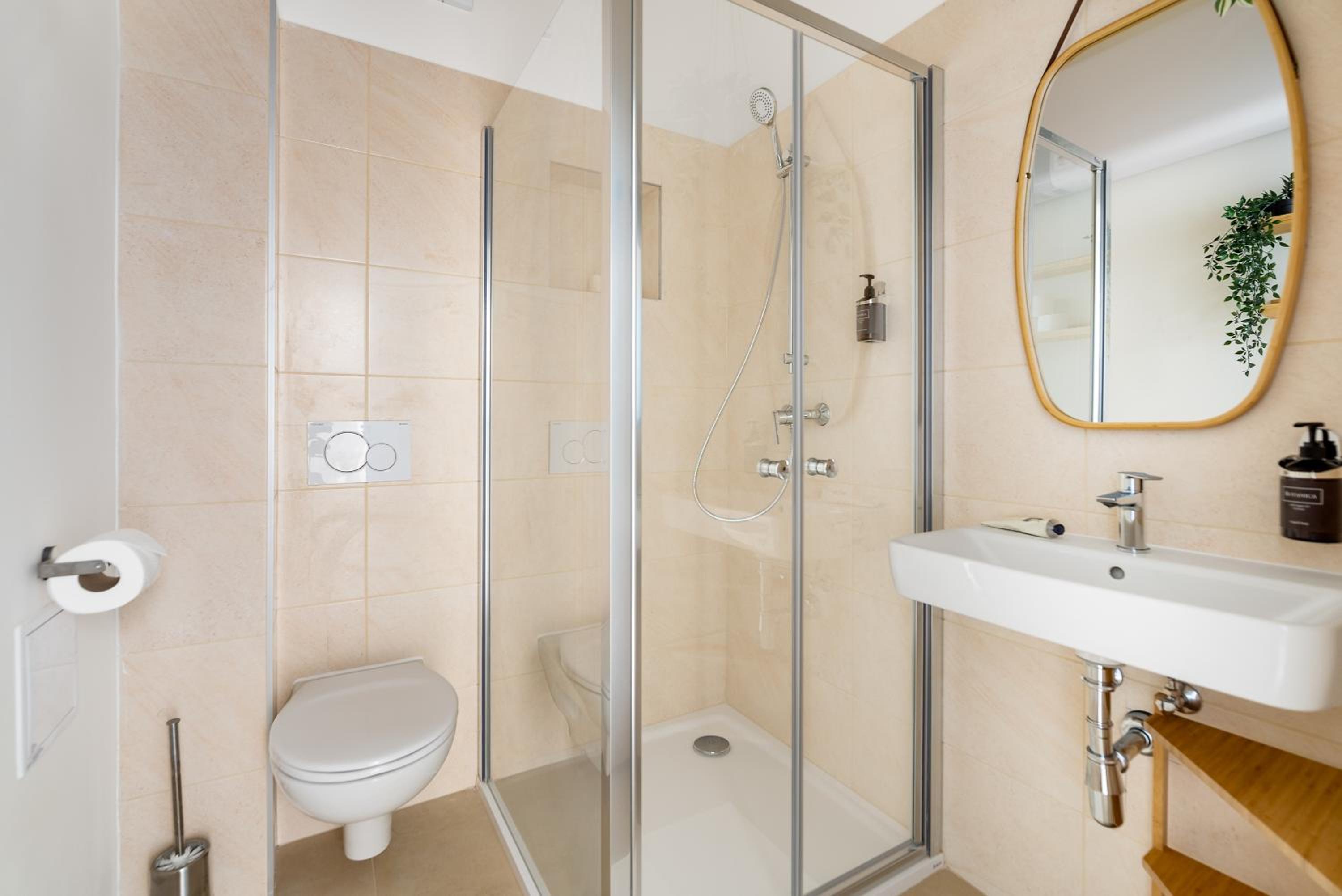 Enjoy Downtown Boutique Apartments #13 by goodnite cz