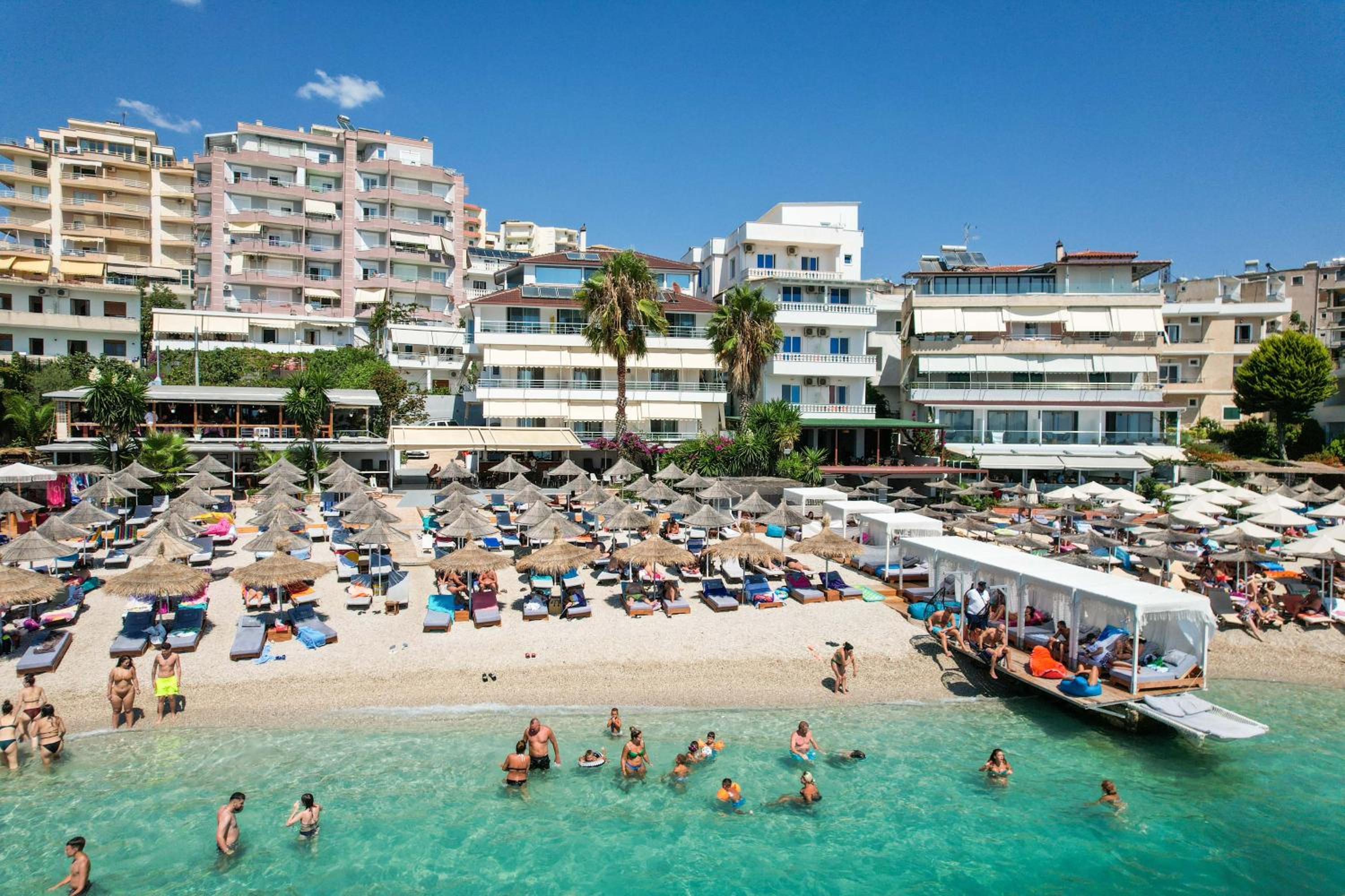 Hotel Vila Era Beach - Image 1