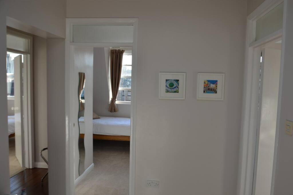 Spacious Apartment Central Bath