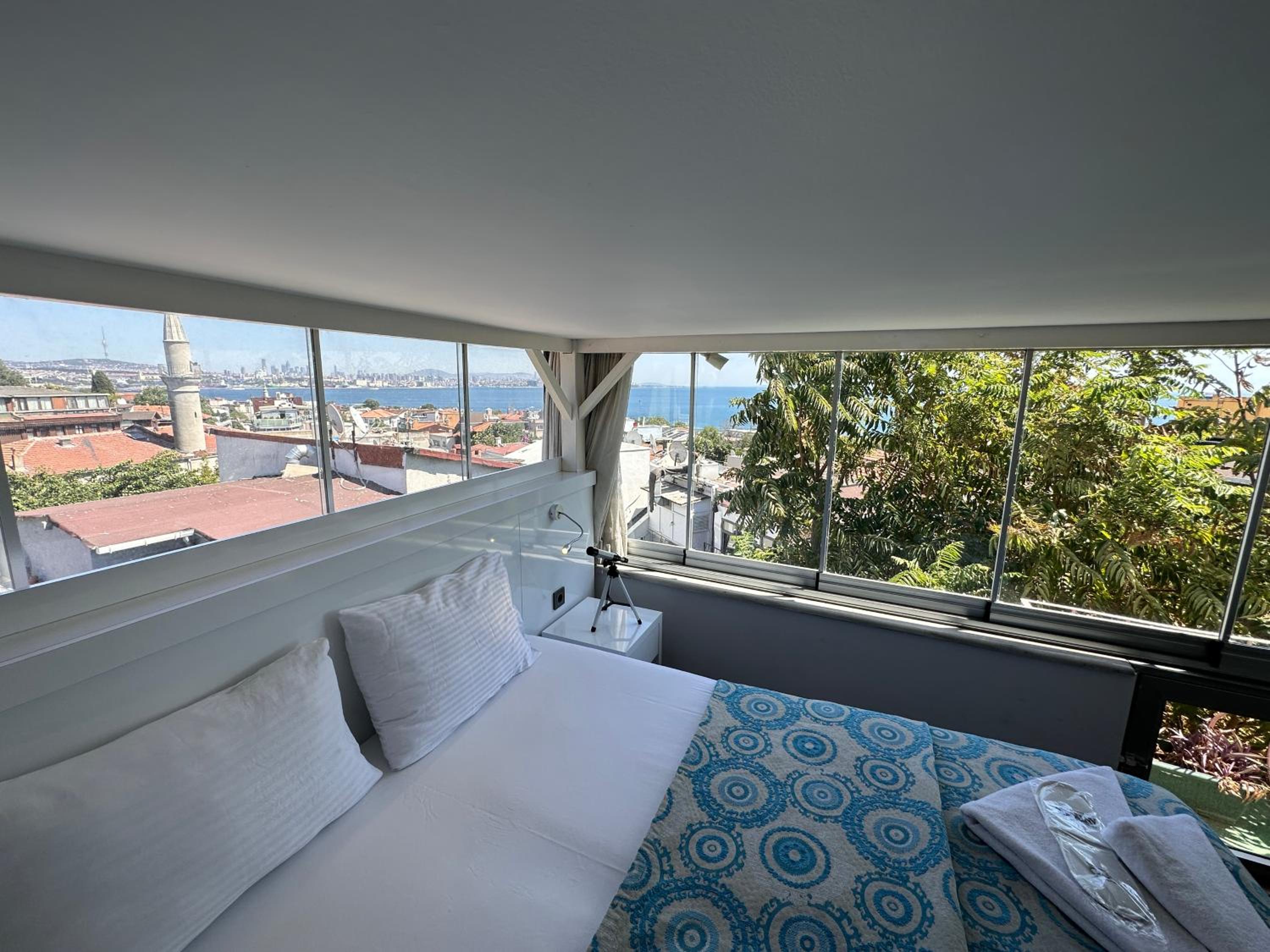 Hotel Antique - Image 17