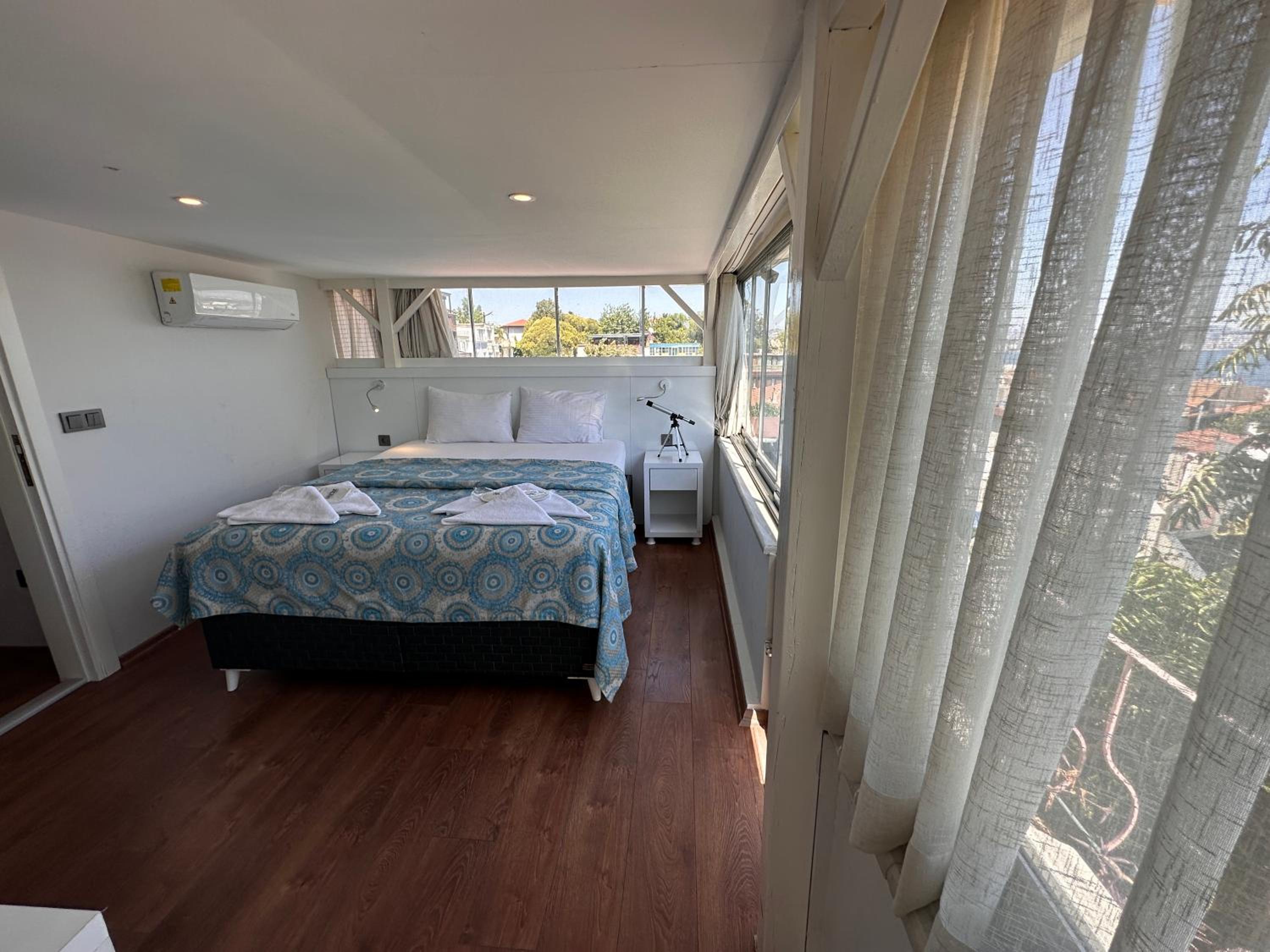 Hotel Antique - Image 21