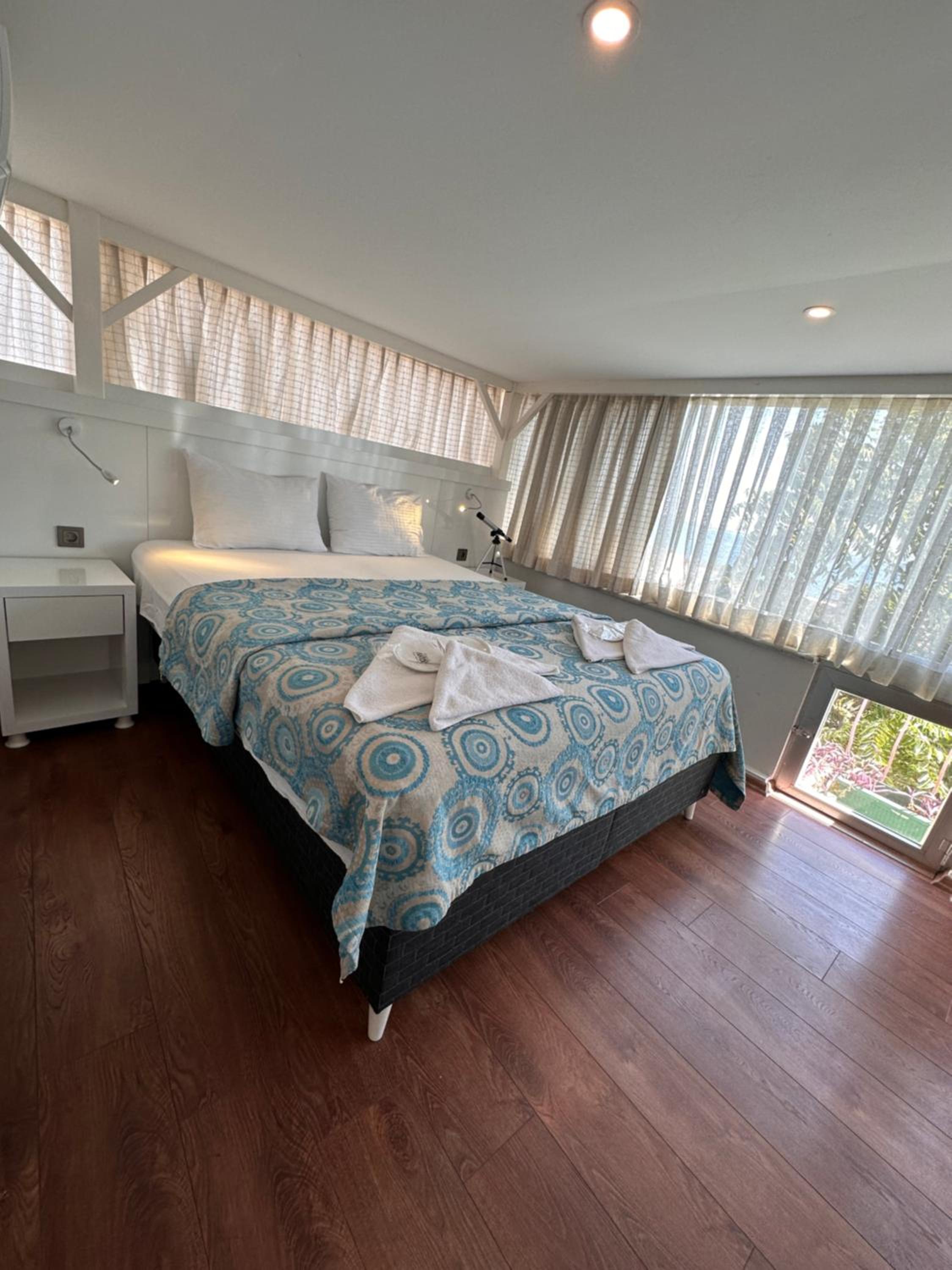 Hotel Antique - Image 55