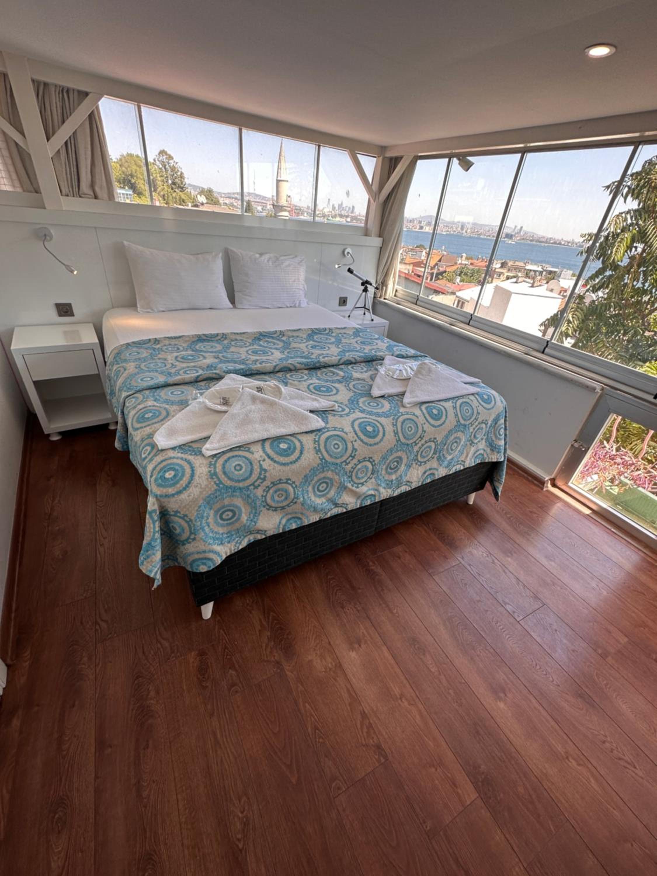 Hotel Antique - Image 28