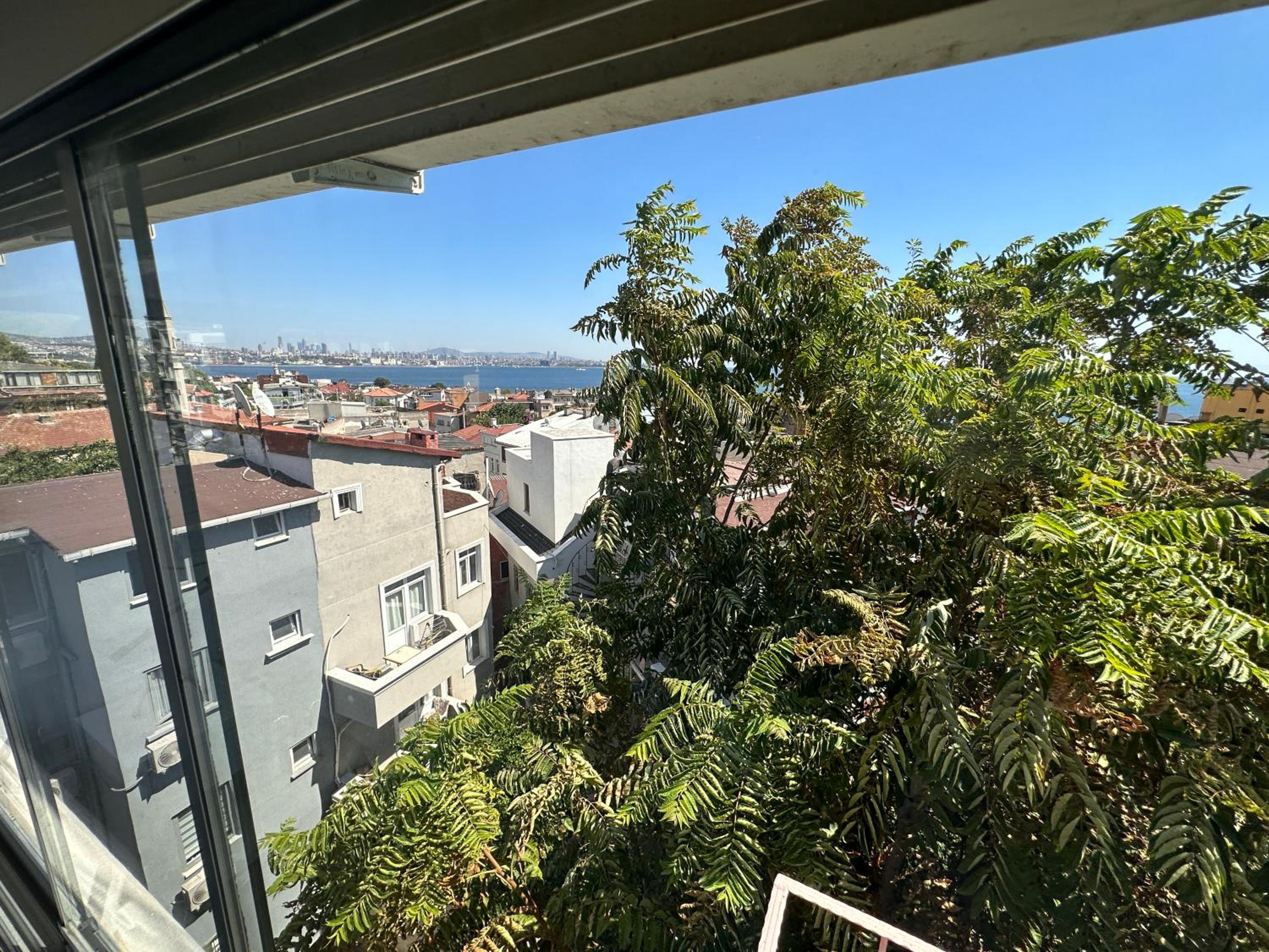 Hotel Antique - Image 81