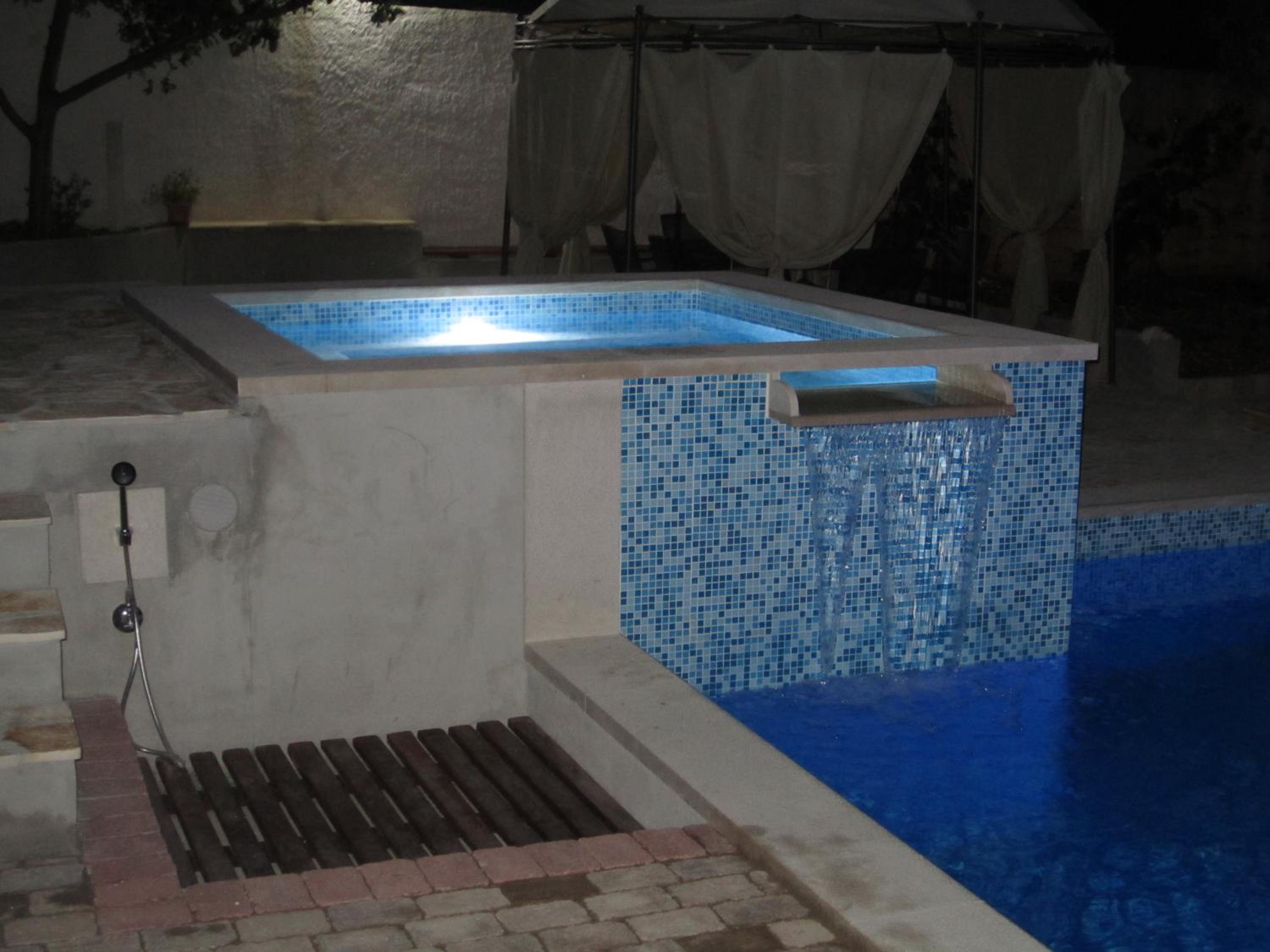 Apartments Nives