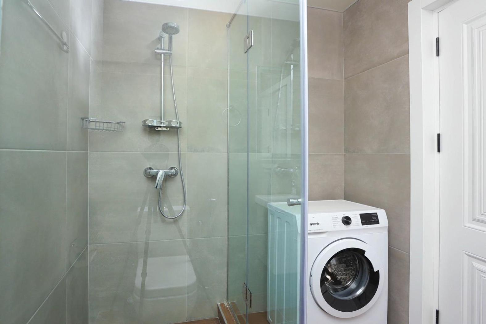 Apart-hotel on Saryan Str 26-3