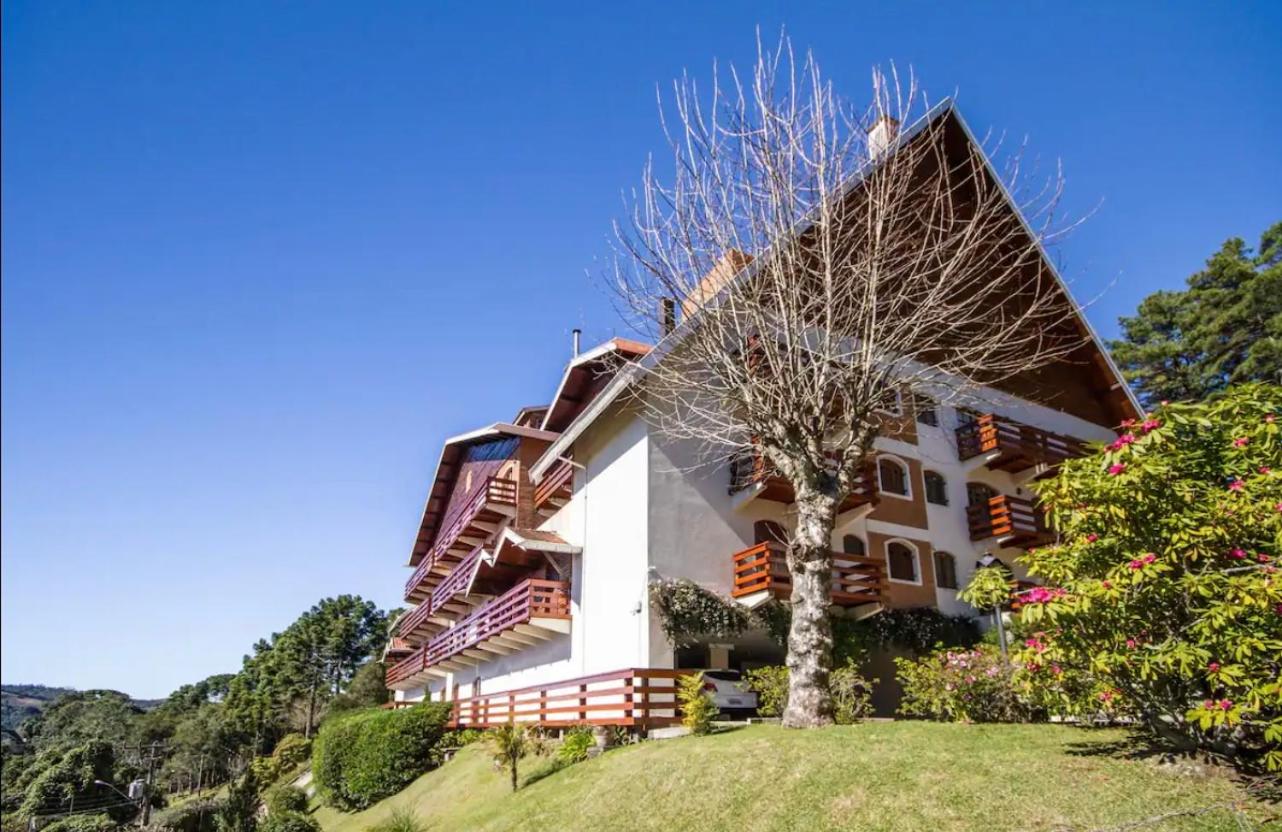 Apartamento Duplex Alto do Capivari