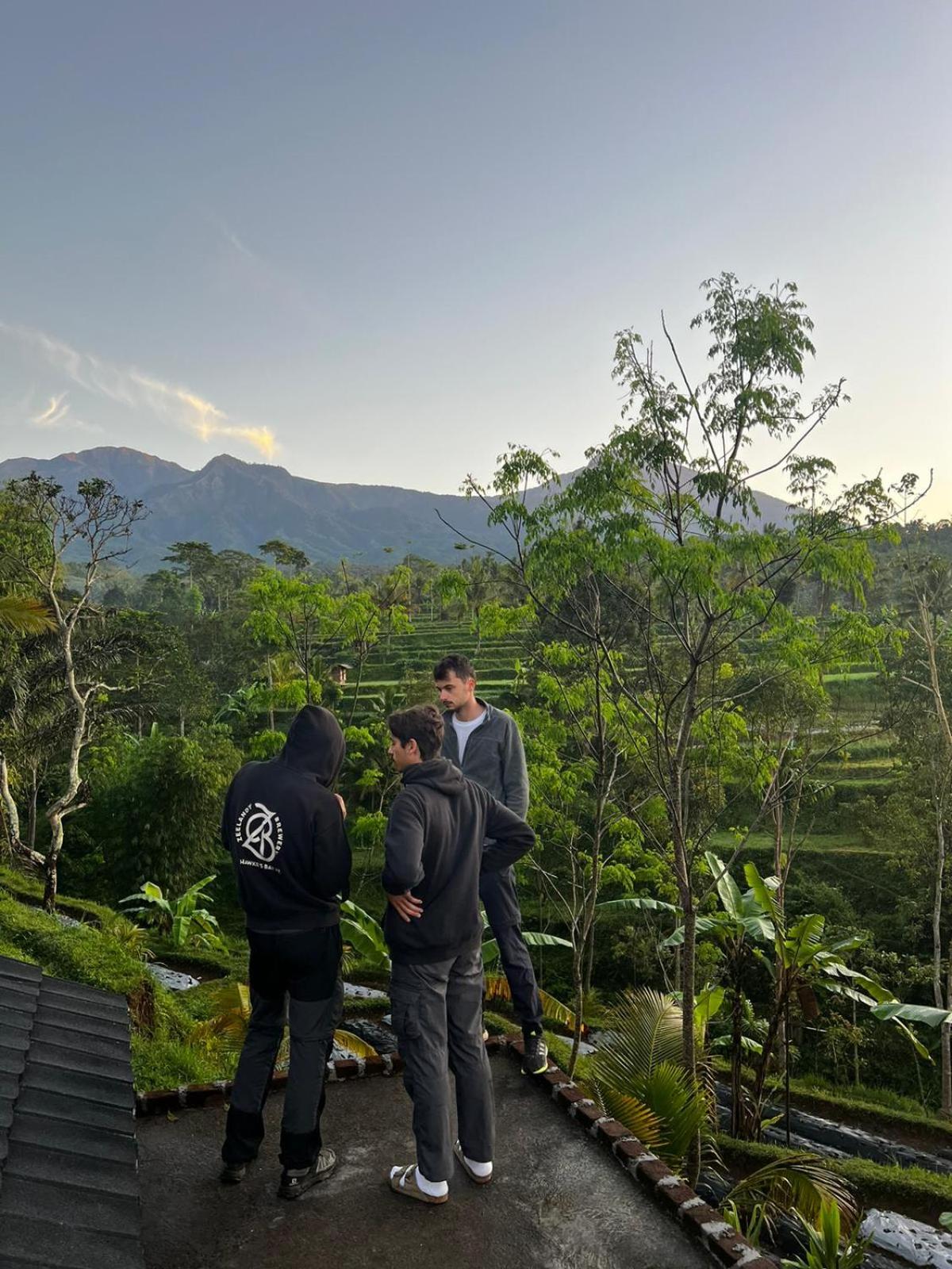 Tetebatu Fullmoon