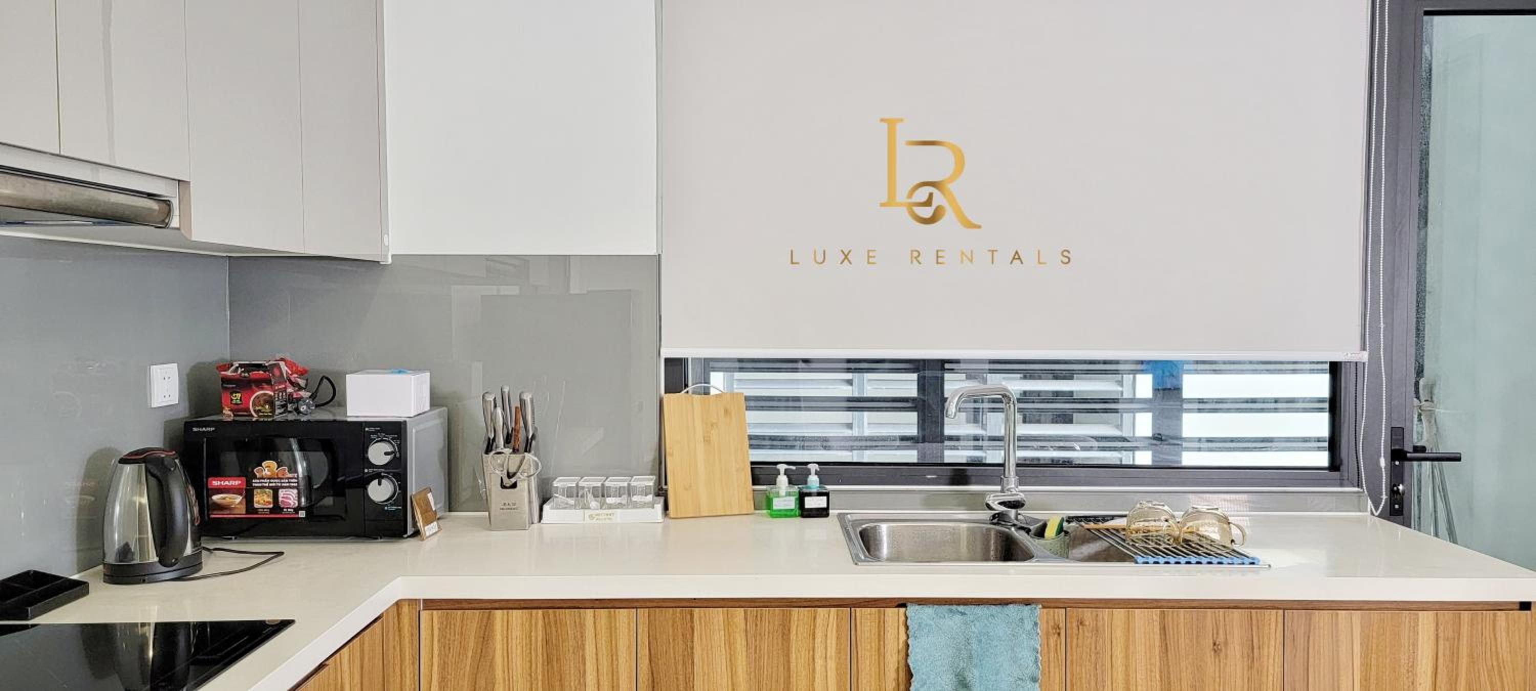 Luxury 2BR Condo in District 7