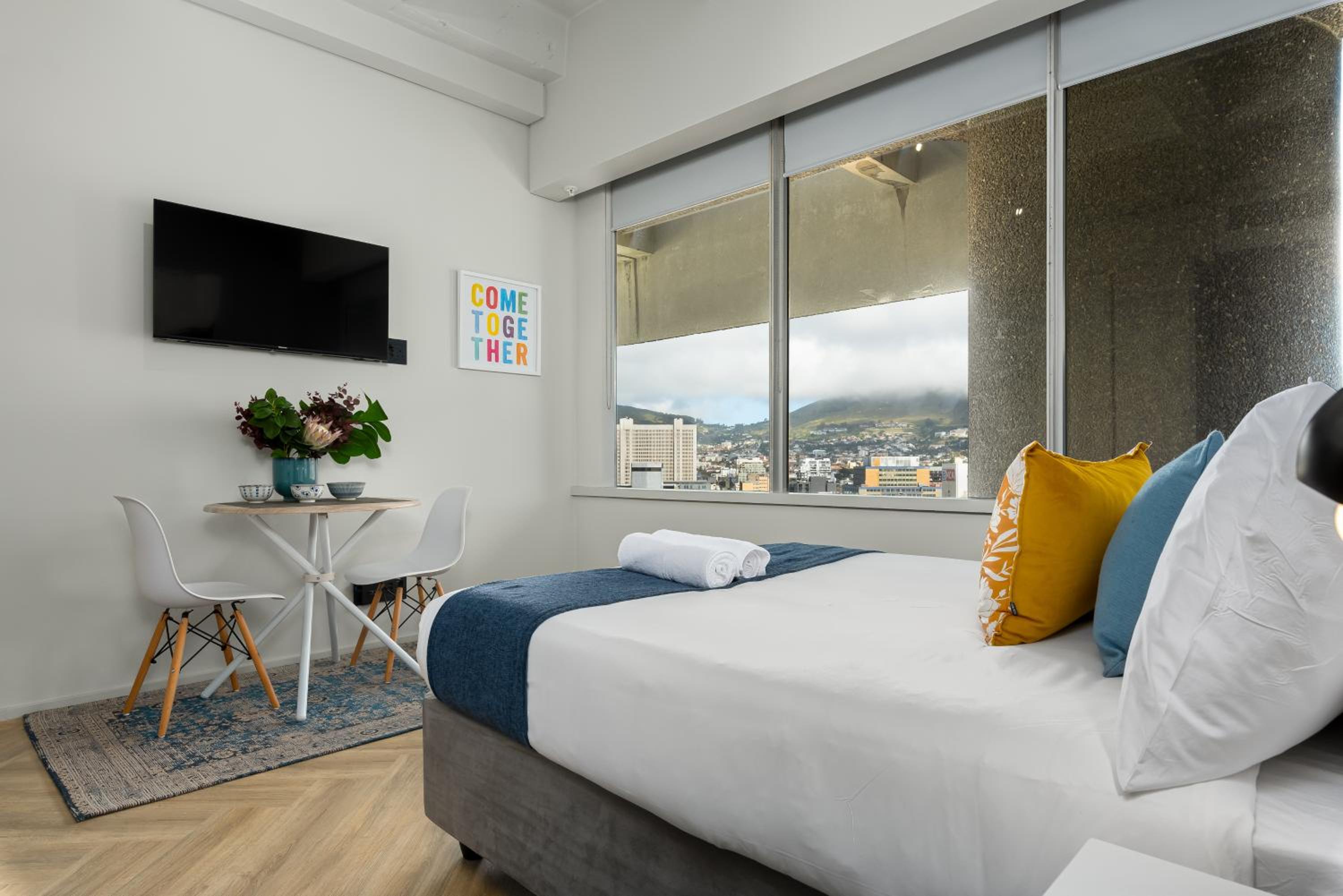One Thibault Luxury Apartments
