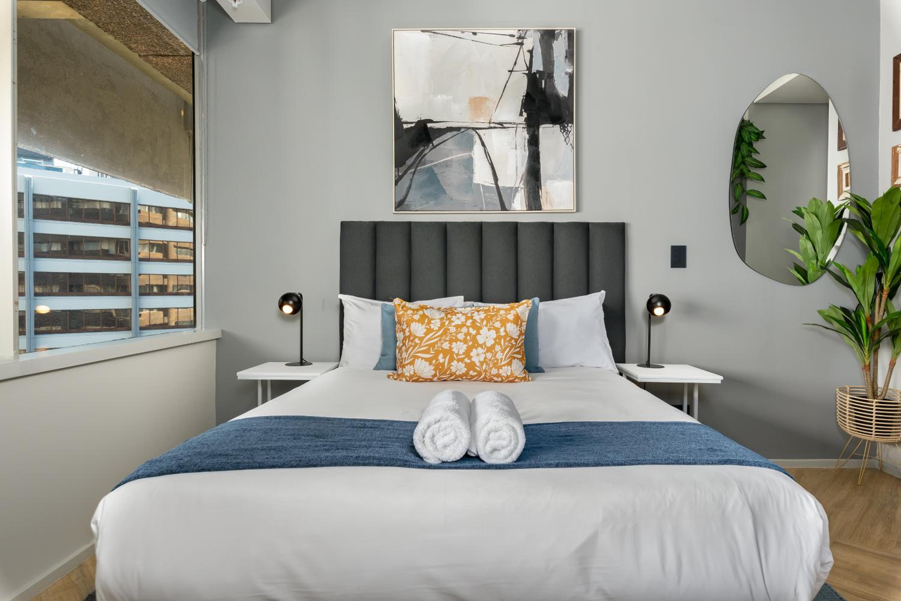 One Thibault Luxury Apartments