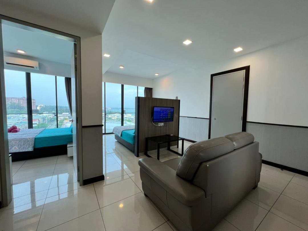 Private Residence Waterfront