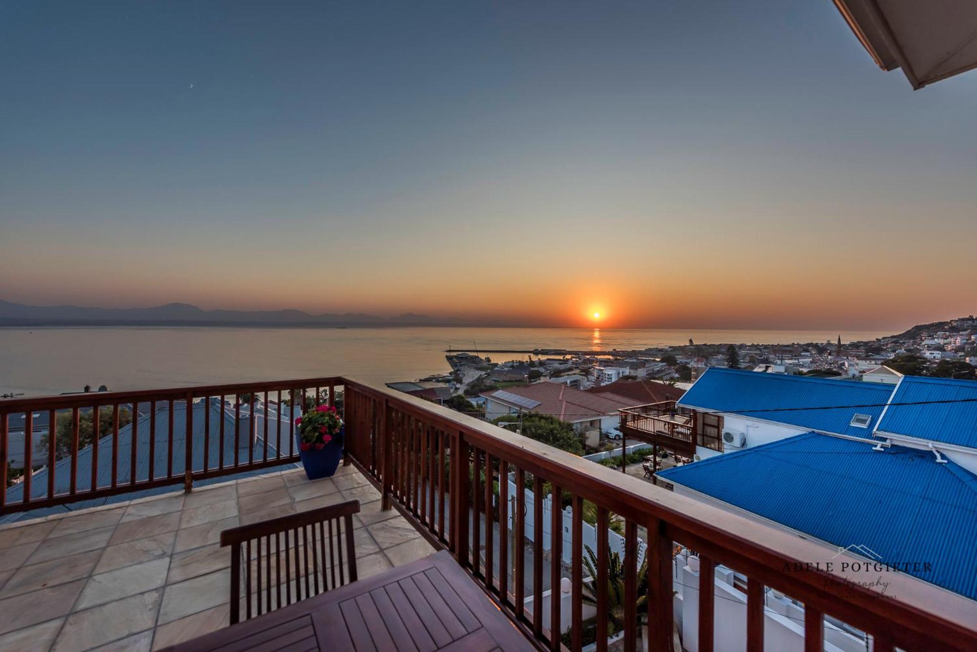 Aquamarine Guest House