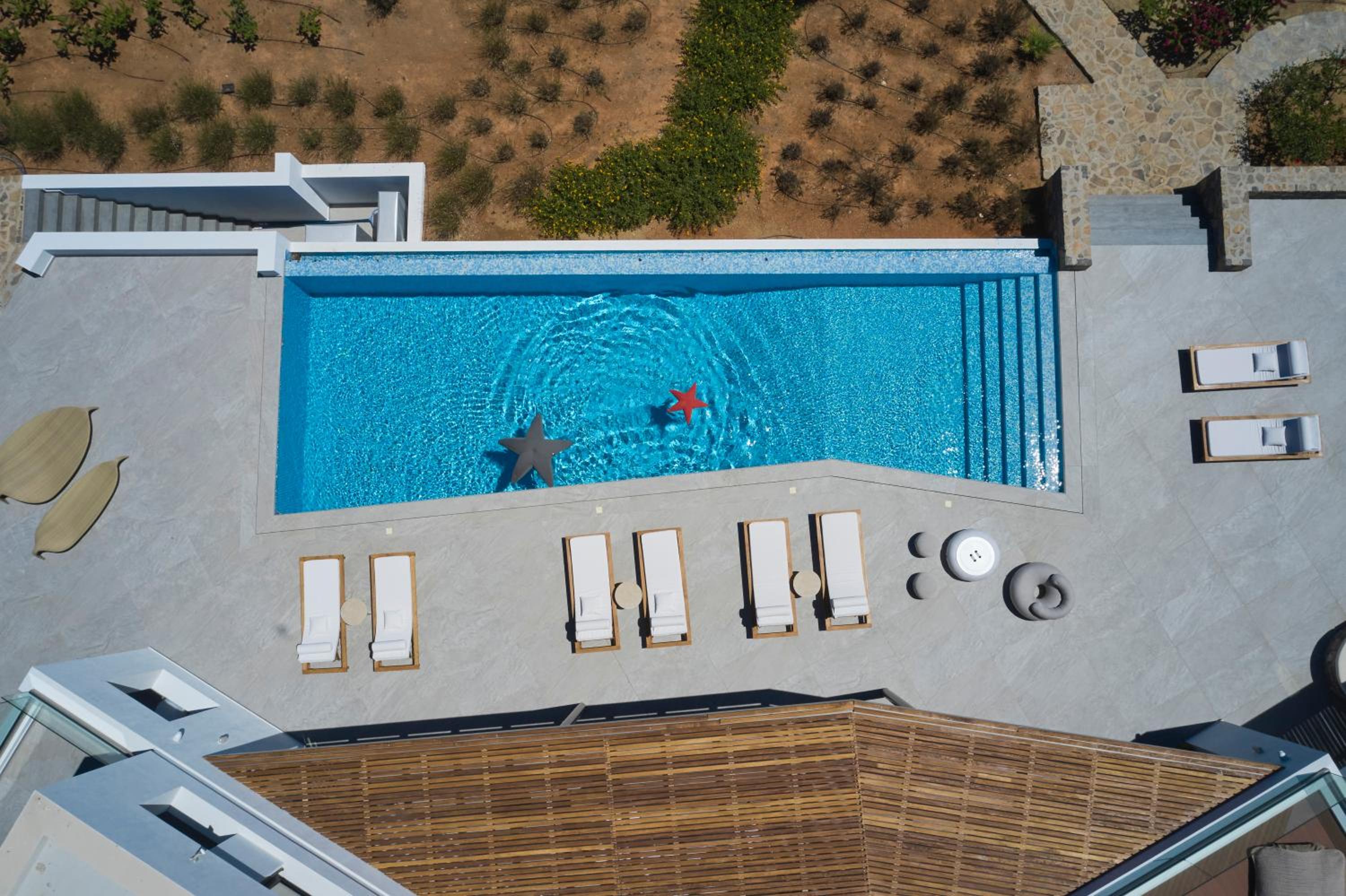 IREMIA SEAFRONT VILLA, Timeless Lifestyle view 2