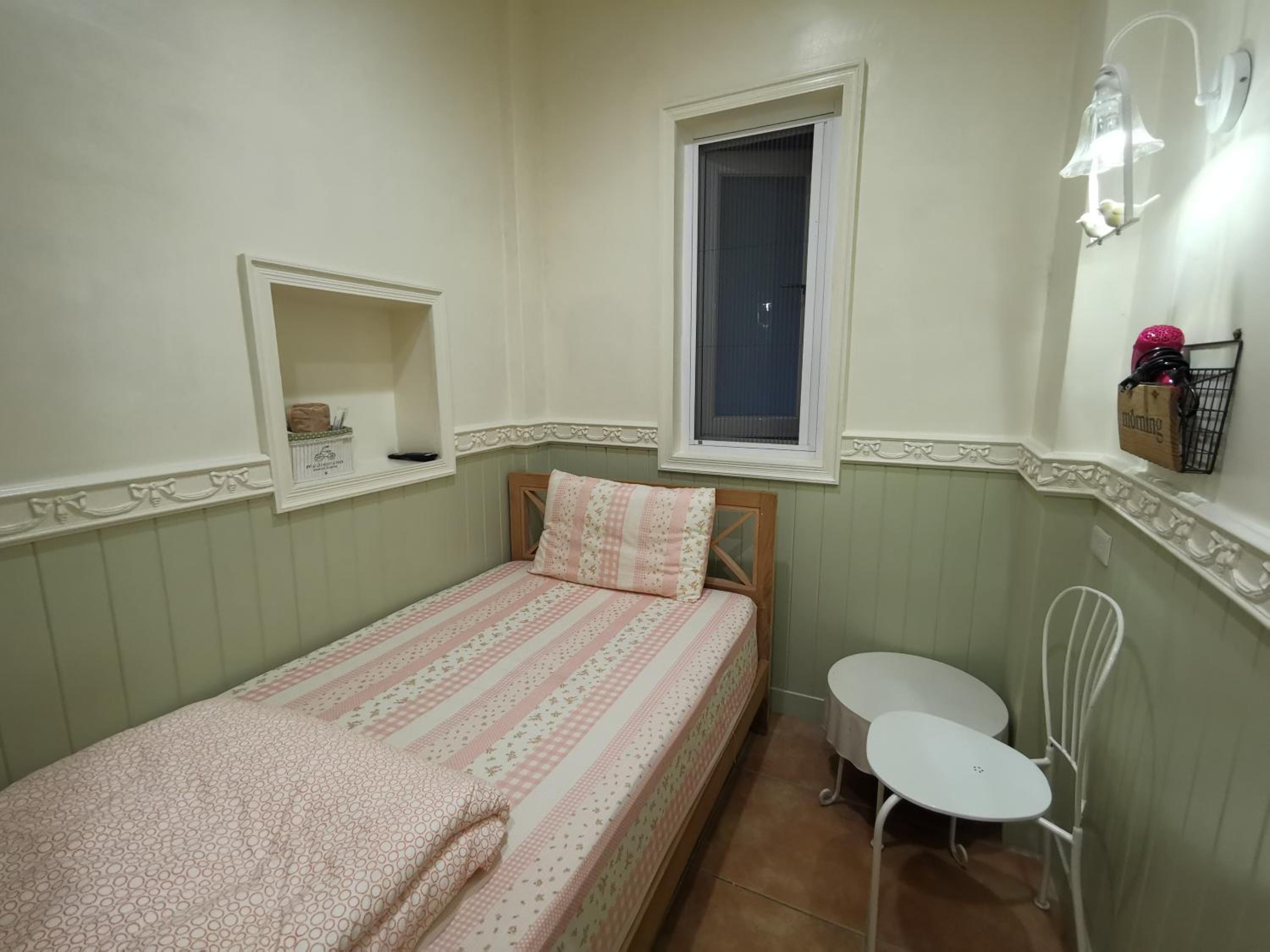 橙舍一館 TW Hostel I