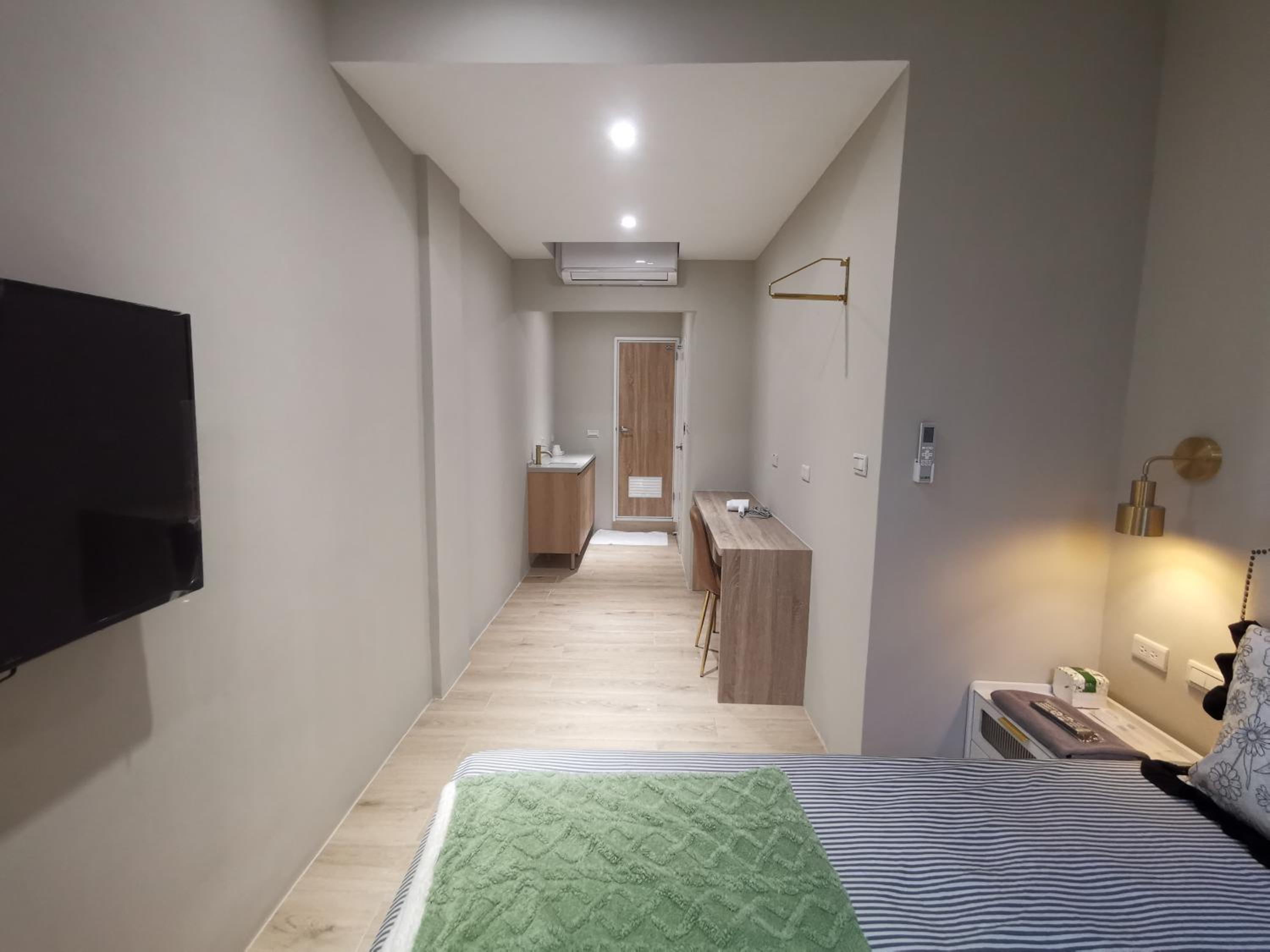 橙舍一館 TW Hostel I