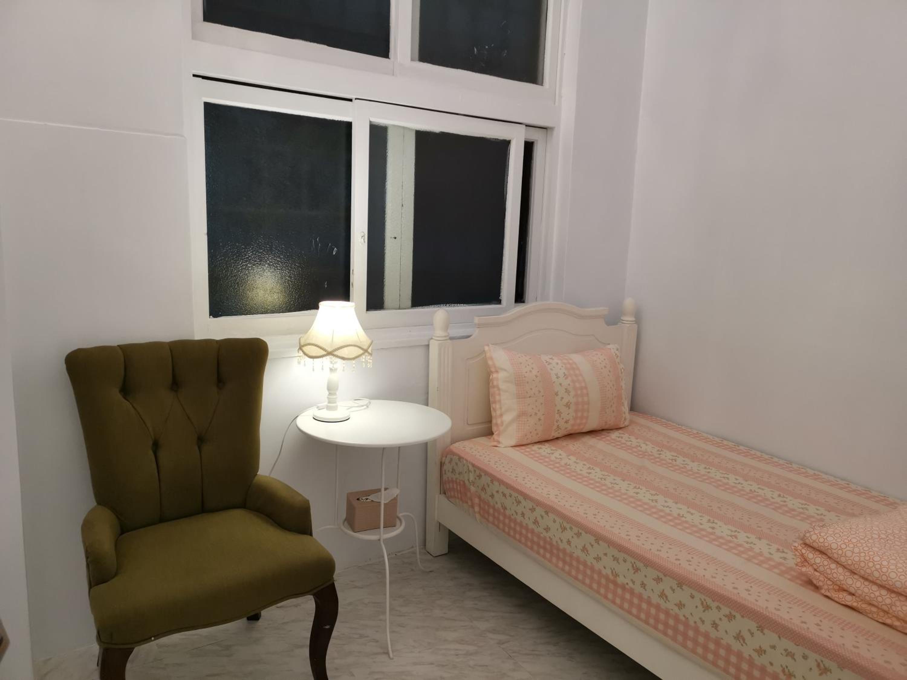 橙舍一館 TW Hostel I