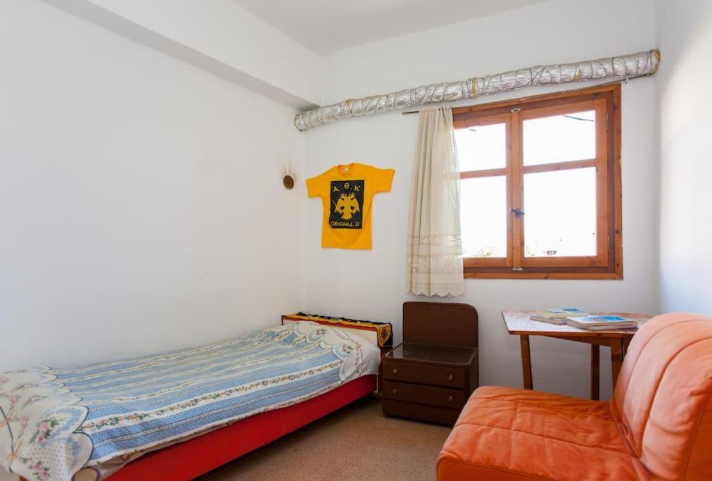 LESKA APARTMENT IN ARGYROUPOLI