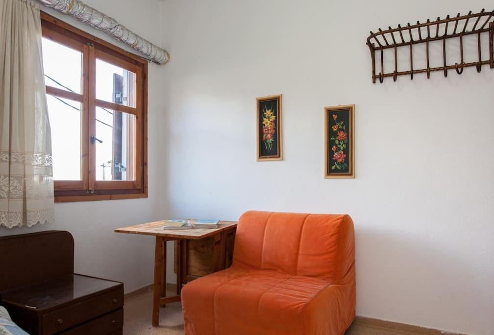 LESKA APARTMENT IN ARGYROUPOLI