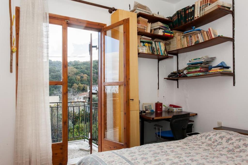 LESKA APARTMENT IN ARGYROUPOLI