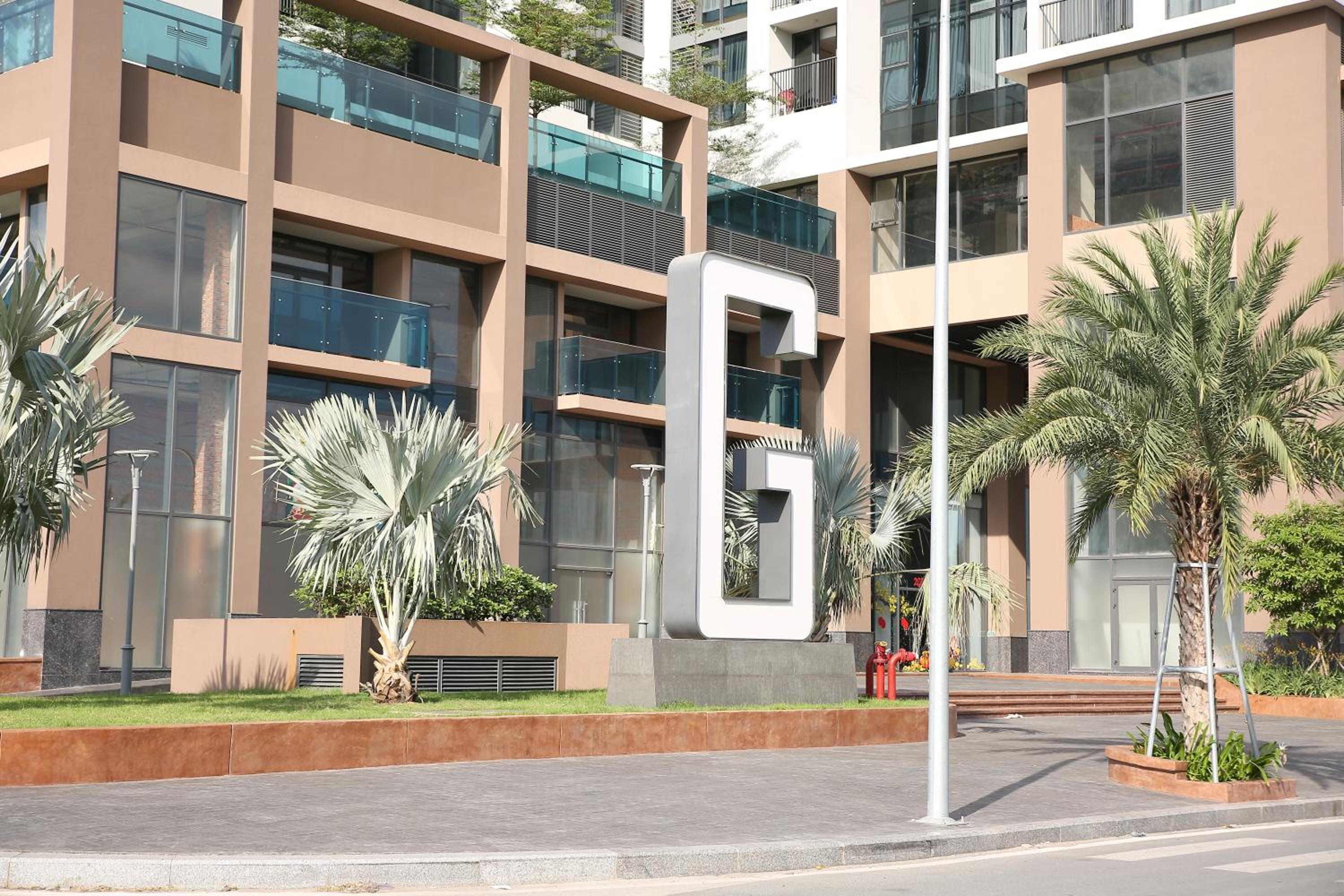 Luxury 2BR Condo in District 7