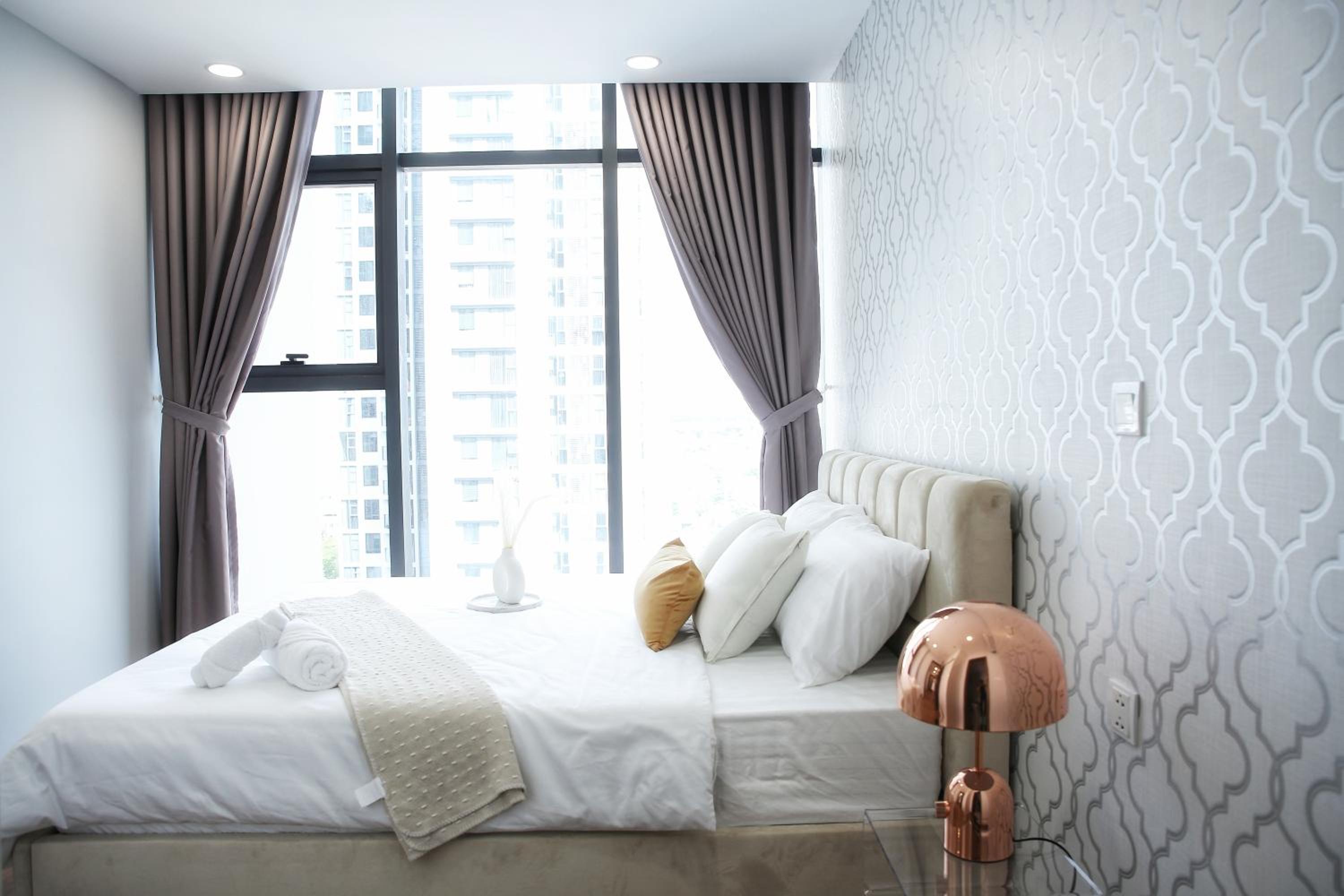 Luxury 2BR Condo in District 7