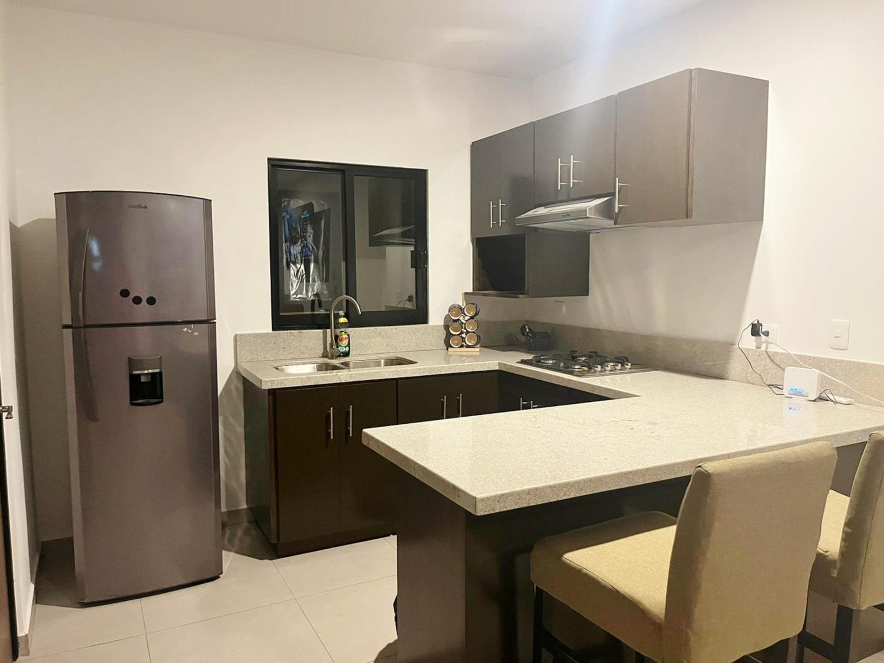Residencial Privado Seminario Anacoreta Con Alberca