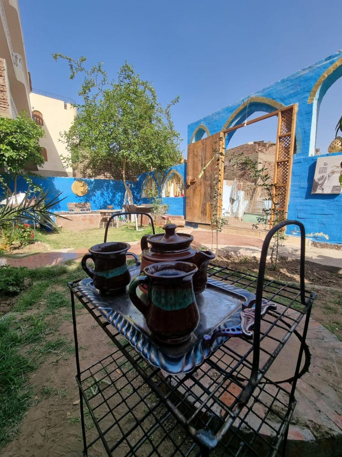 Green Palace Garden