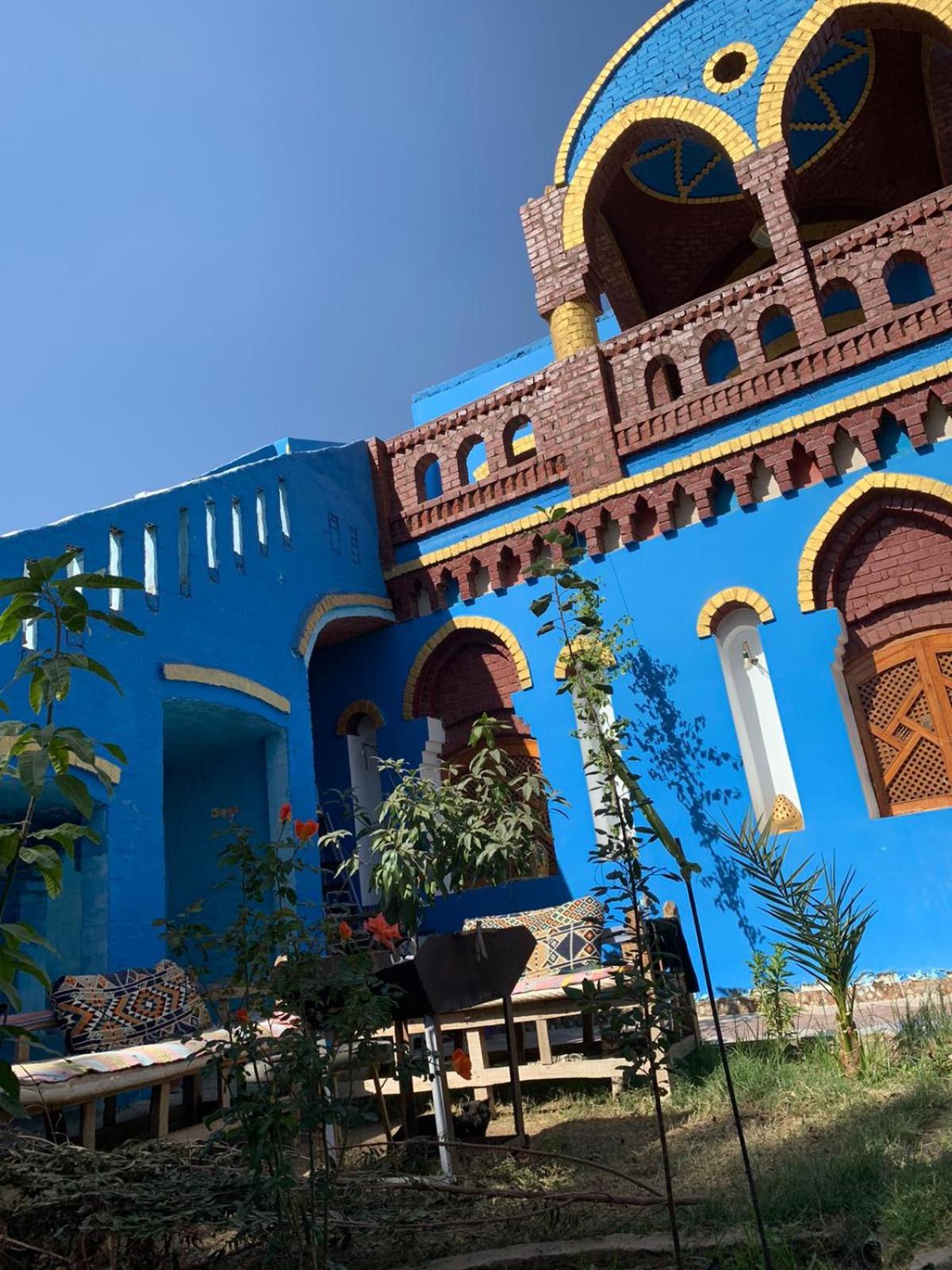 Green Palace Garden