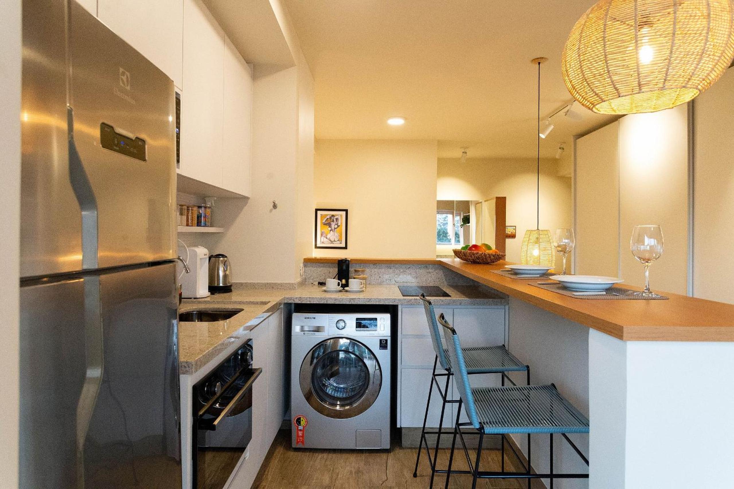 Landing Campo Belo Condo - Studios per season