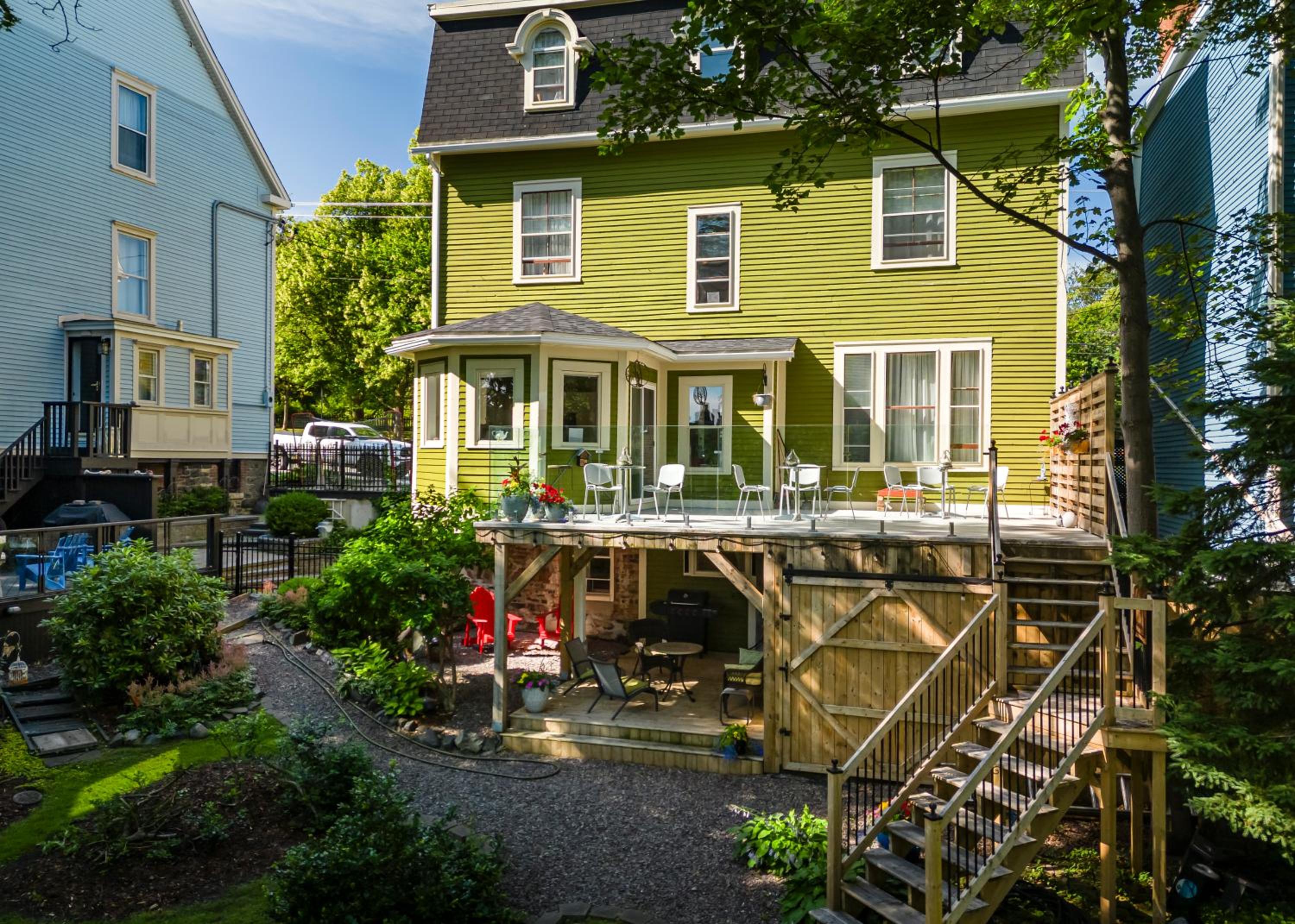 The Elizabeth Manor Guesthouse