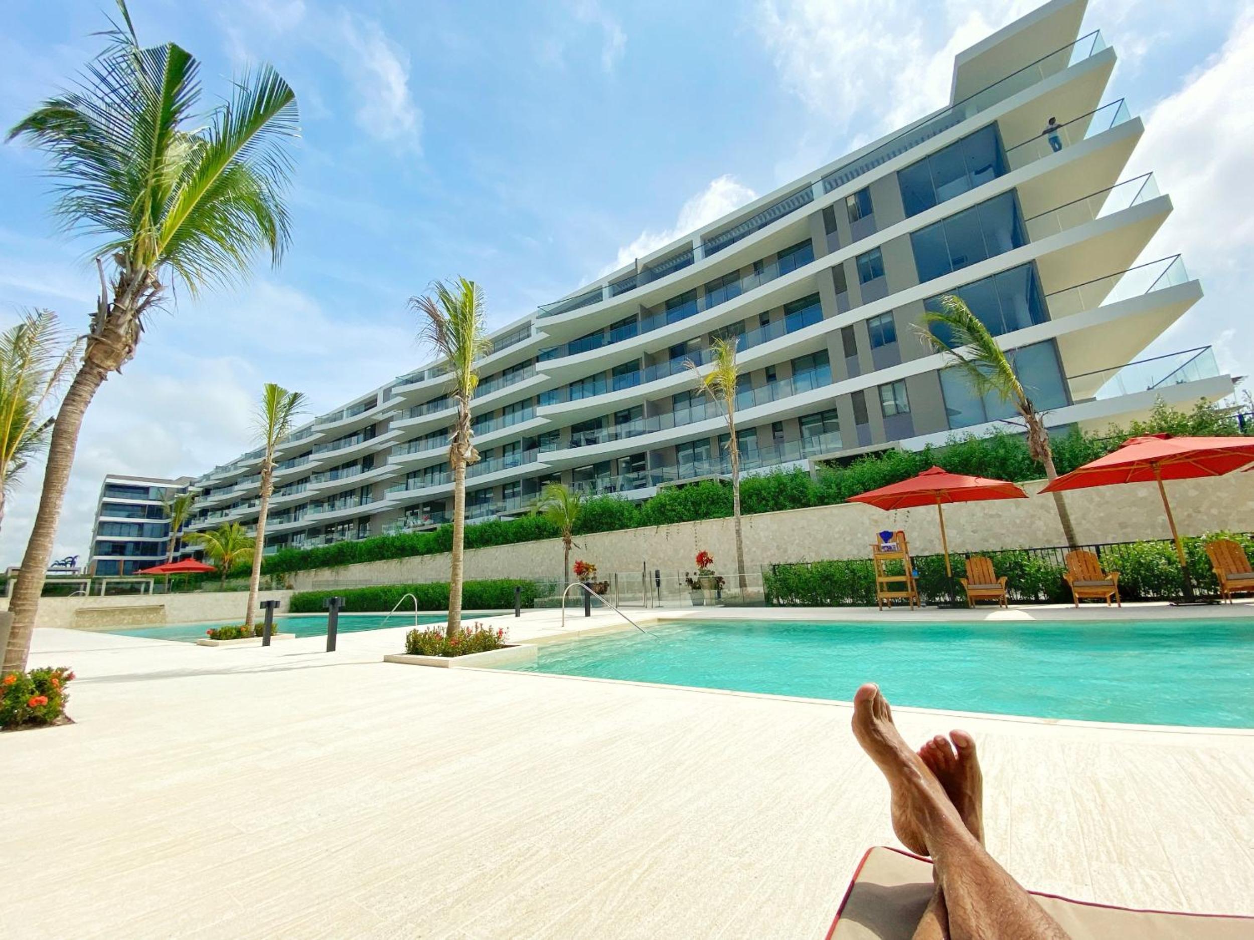 Apto 2 habitaciones Piscinas Frente a la playa en Cartagena