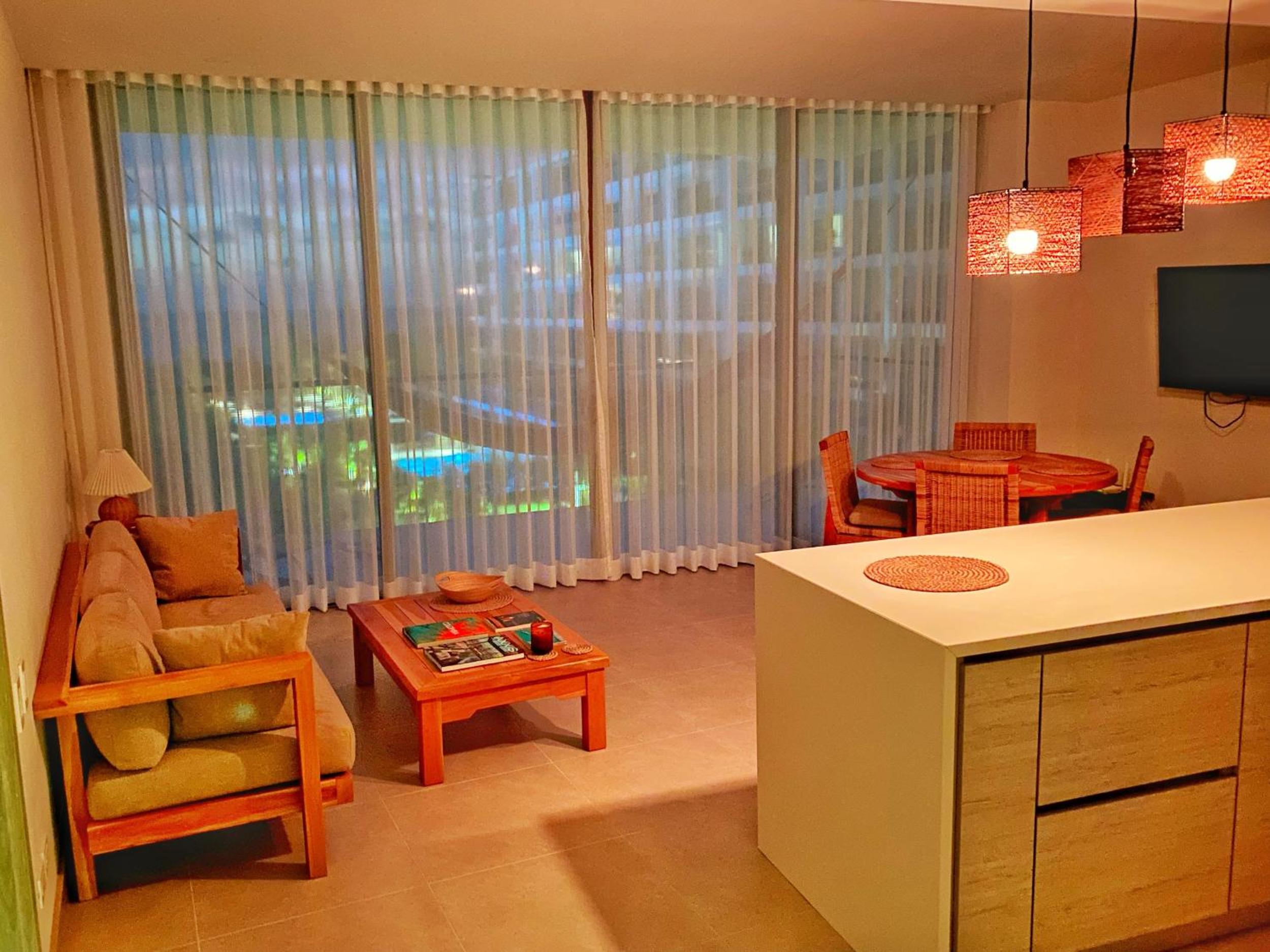 Apto 2 habitaciones Piscinas Frente a la playa en Cartagena