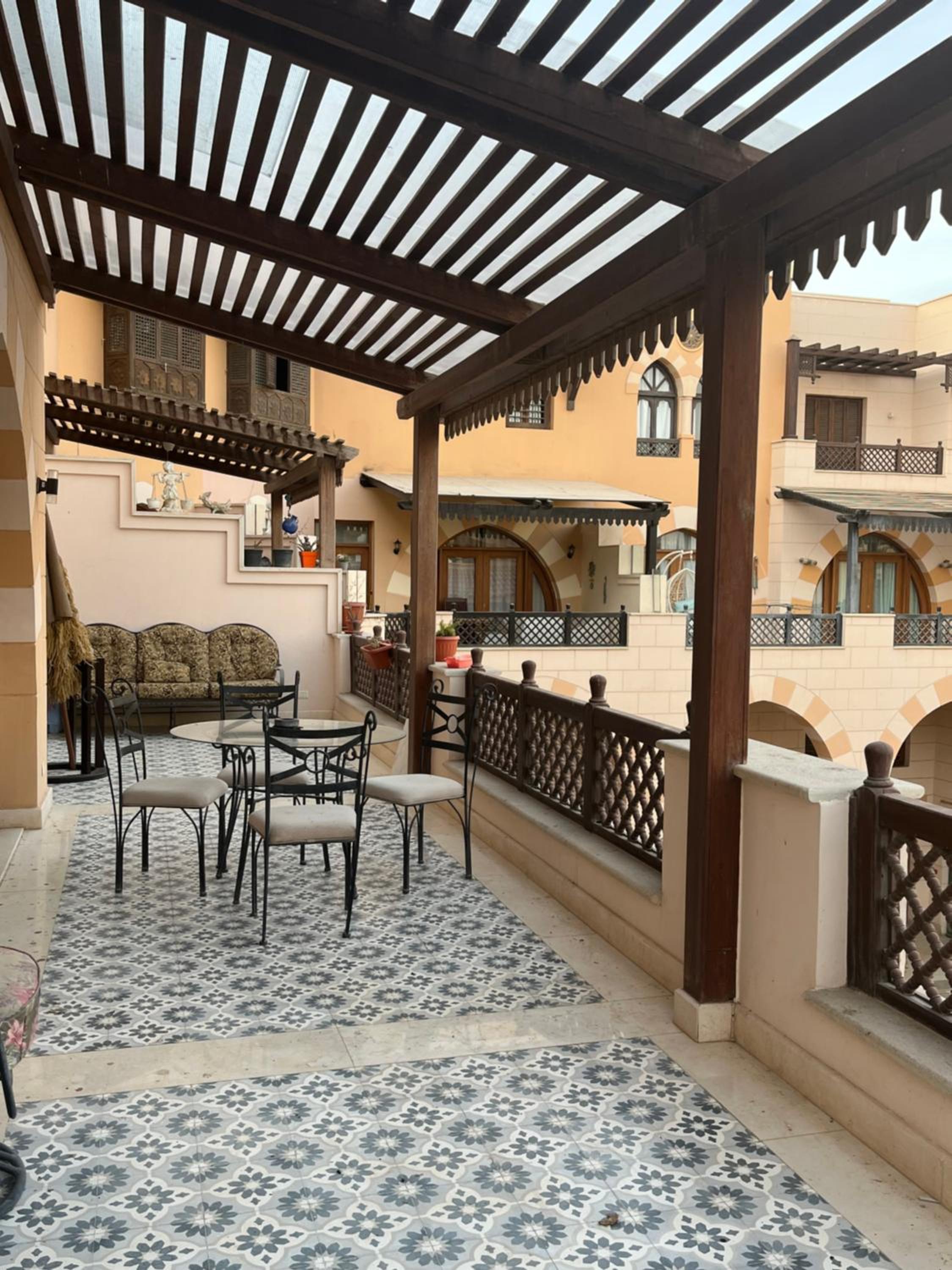 Luxury 2BD flat, steps from Sahl Hasheesh beach view 3