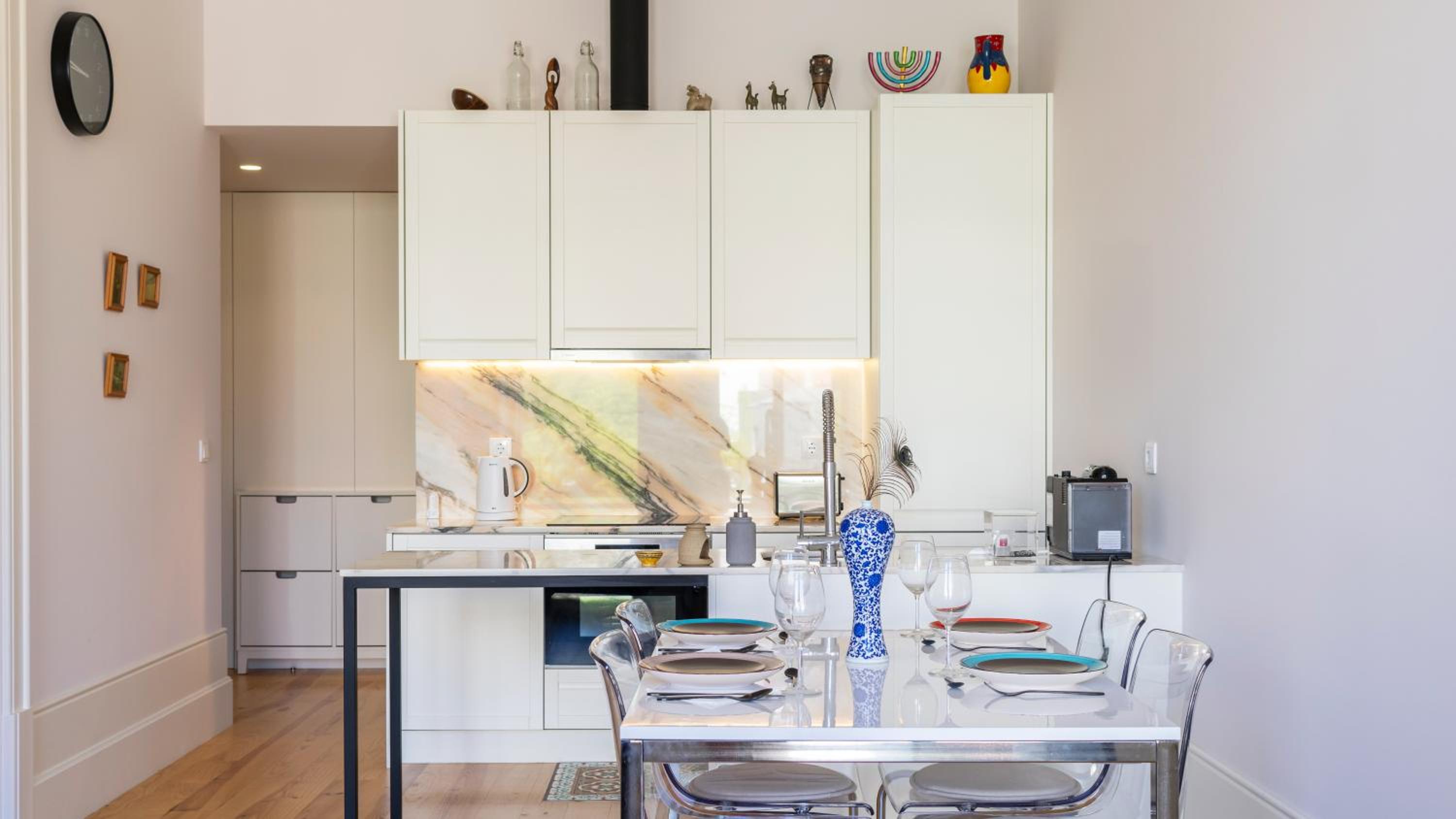 Duque Flat - AC & Balcony by LovelyStay view 4