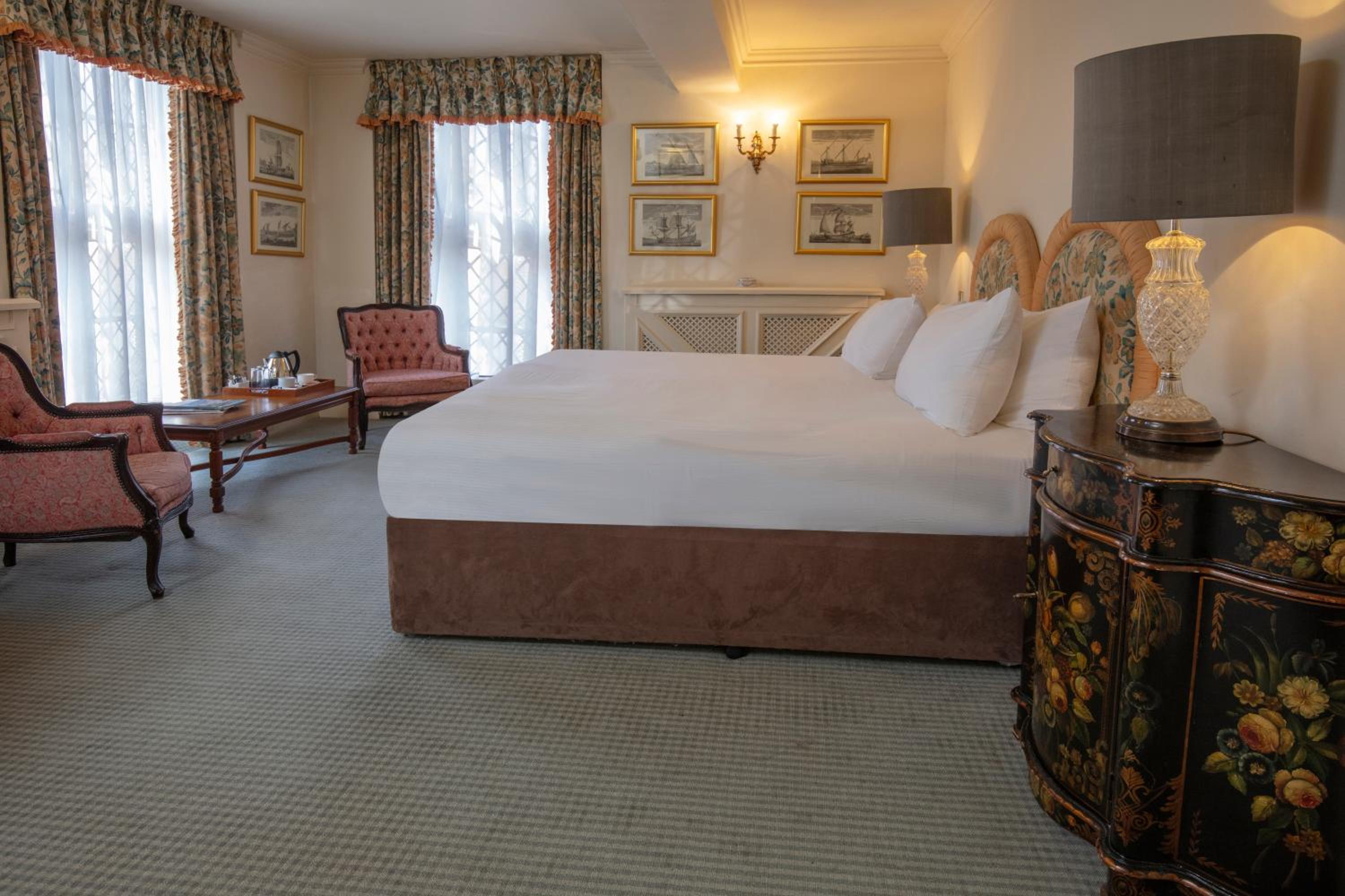 Crewe Vacations - Crewe Hall Hotel  Spa - Cheshire - Property Image 10