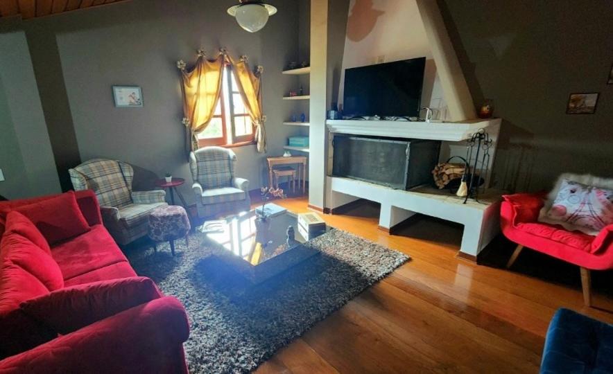 Apartamento Duplex Alto do Capivari