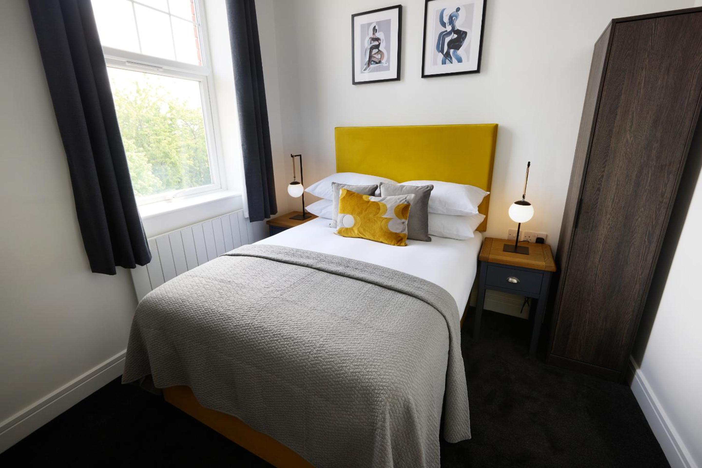 Walsall Vacations - The Woden Boutique Hotel Walsall M6 J9 - Property Image 6