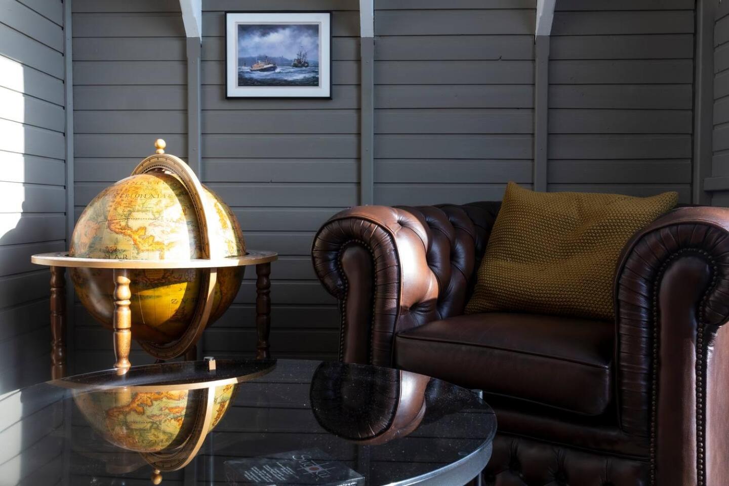 Akureyri Retreat