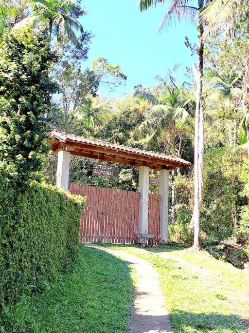 Sítio em Juquitiba com Wi-Fi, Piscina e horta
