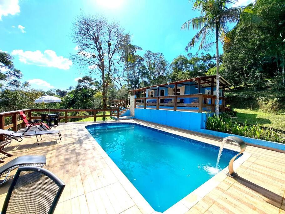 Sítio em Juquitiba com Wi-Fi, Piscina e horta