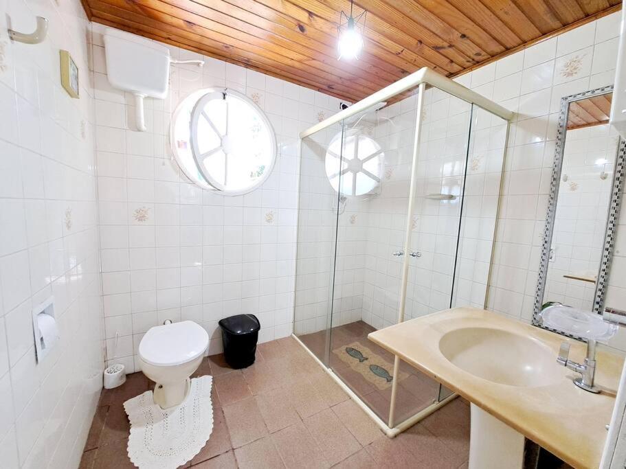 Sítio em Juquitiba com Wi-Fi, Piscina e horta