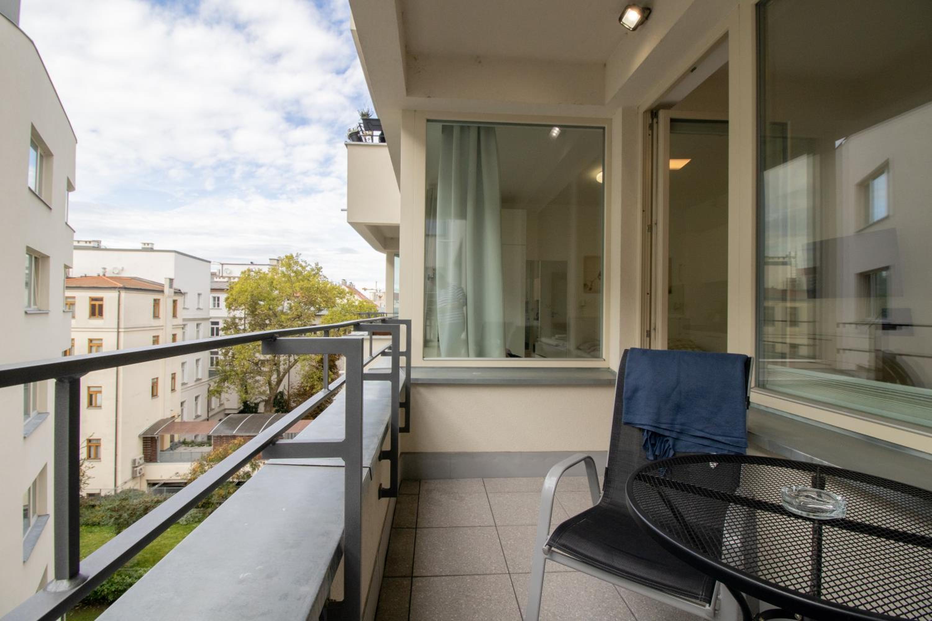 Stay Inn Apartments Krakovska