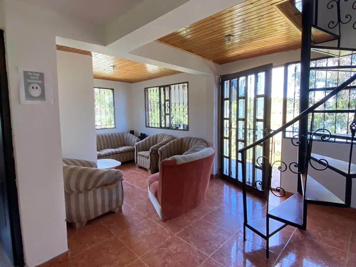 El Chalet del Lago