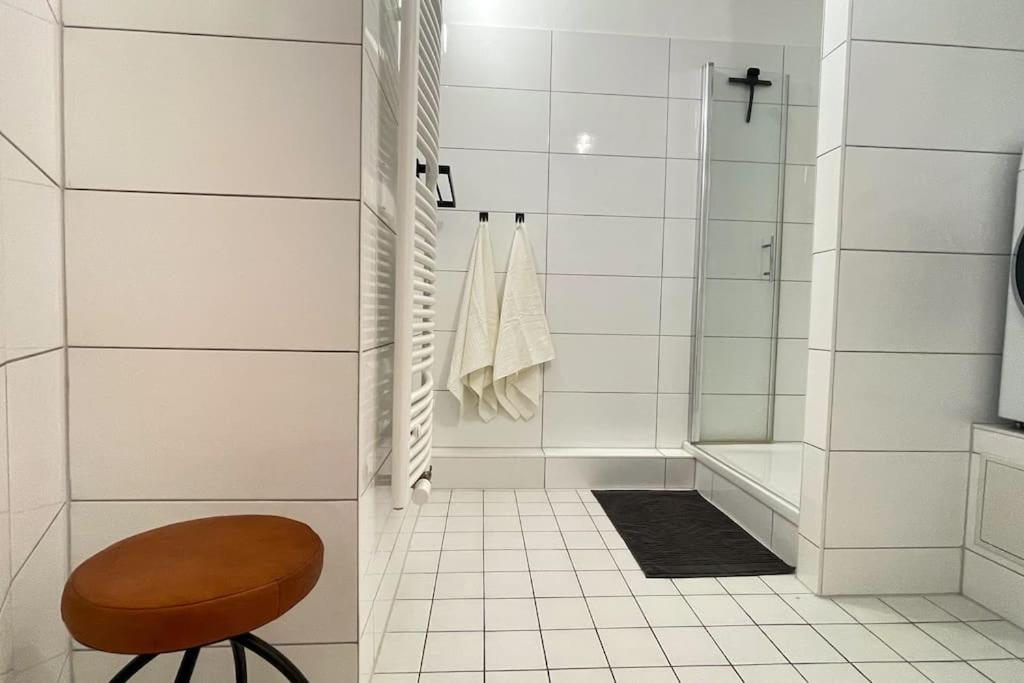 Modern City Apartment l Netflix l fast wifi l Xbox